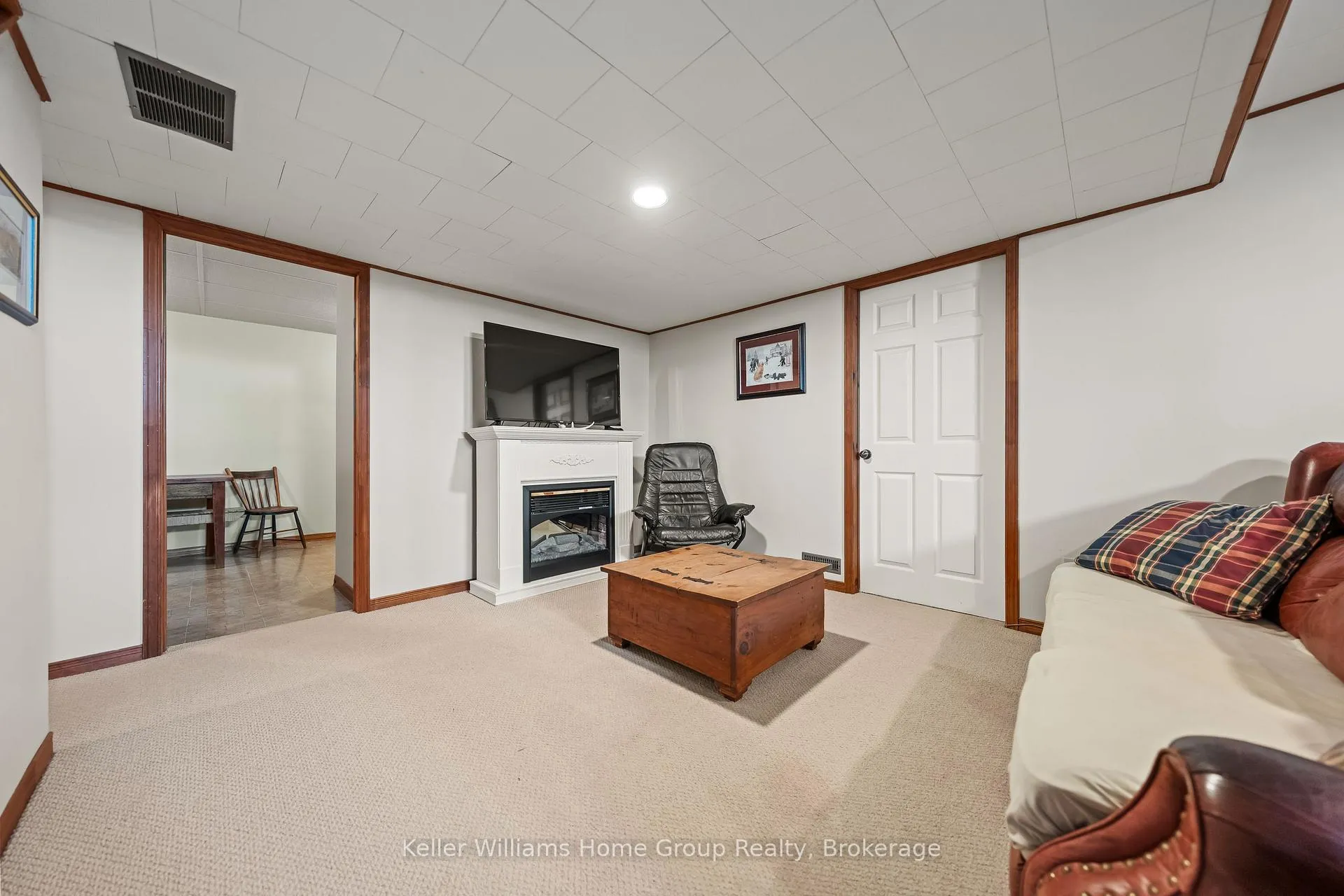 Photo 28 of 423 King Street E, Wellington North, Mount Forest — HOMEH