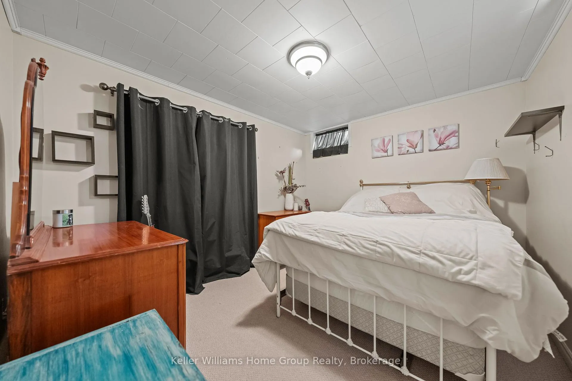 Photo 31 of 423 King Street E, Wellington North, Mount Forest — HOMEH