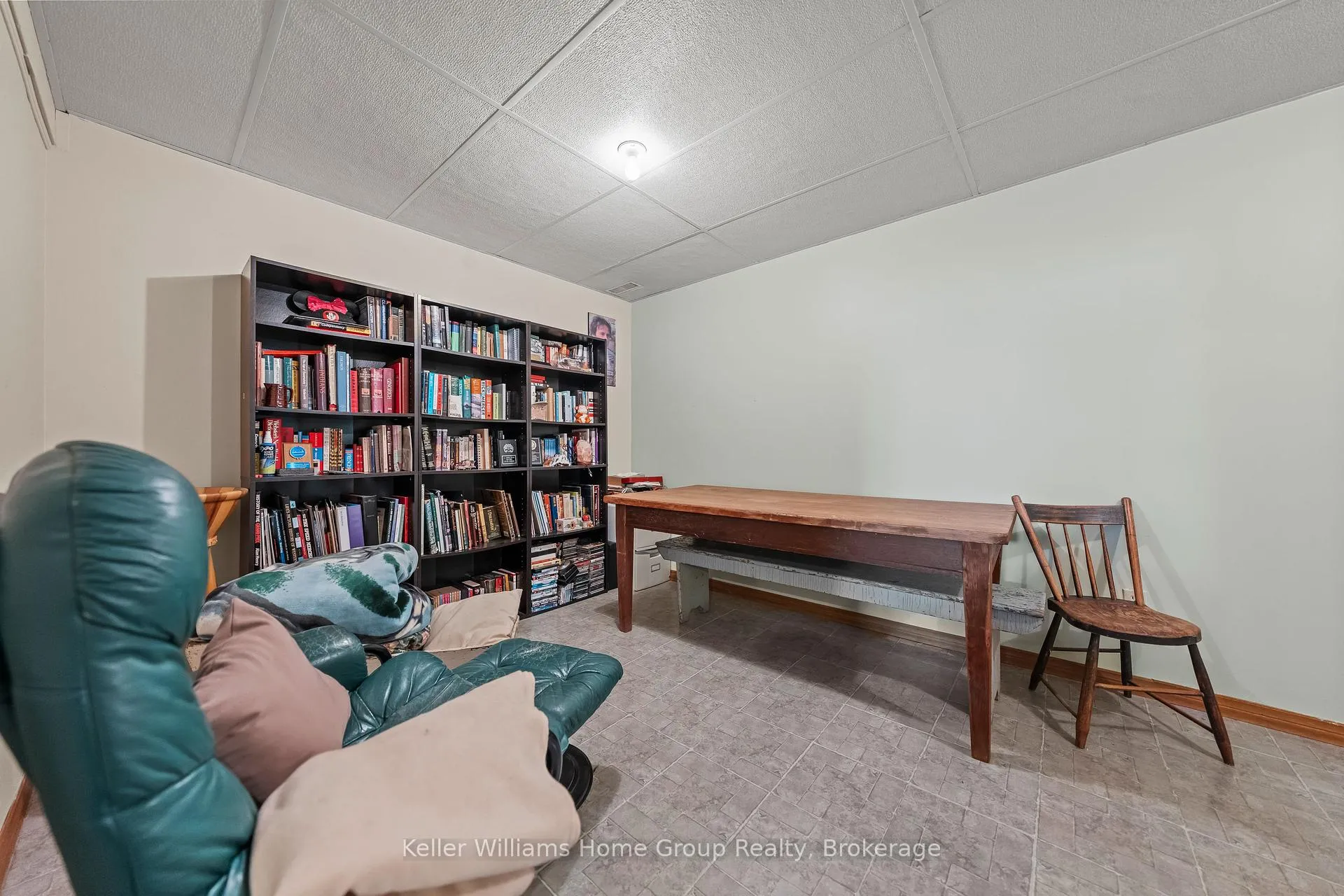 Photo 32 of 423 King Street E, Wellington North, Mount Forest — HOMEH