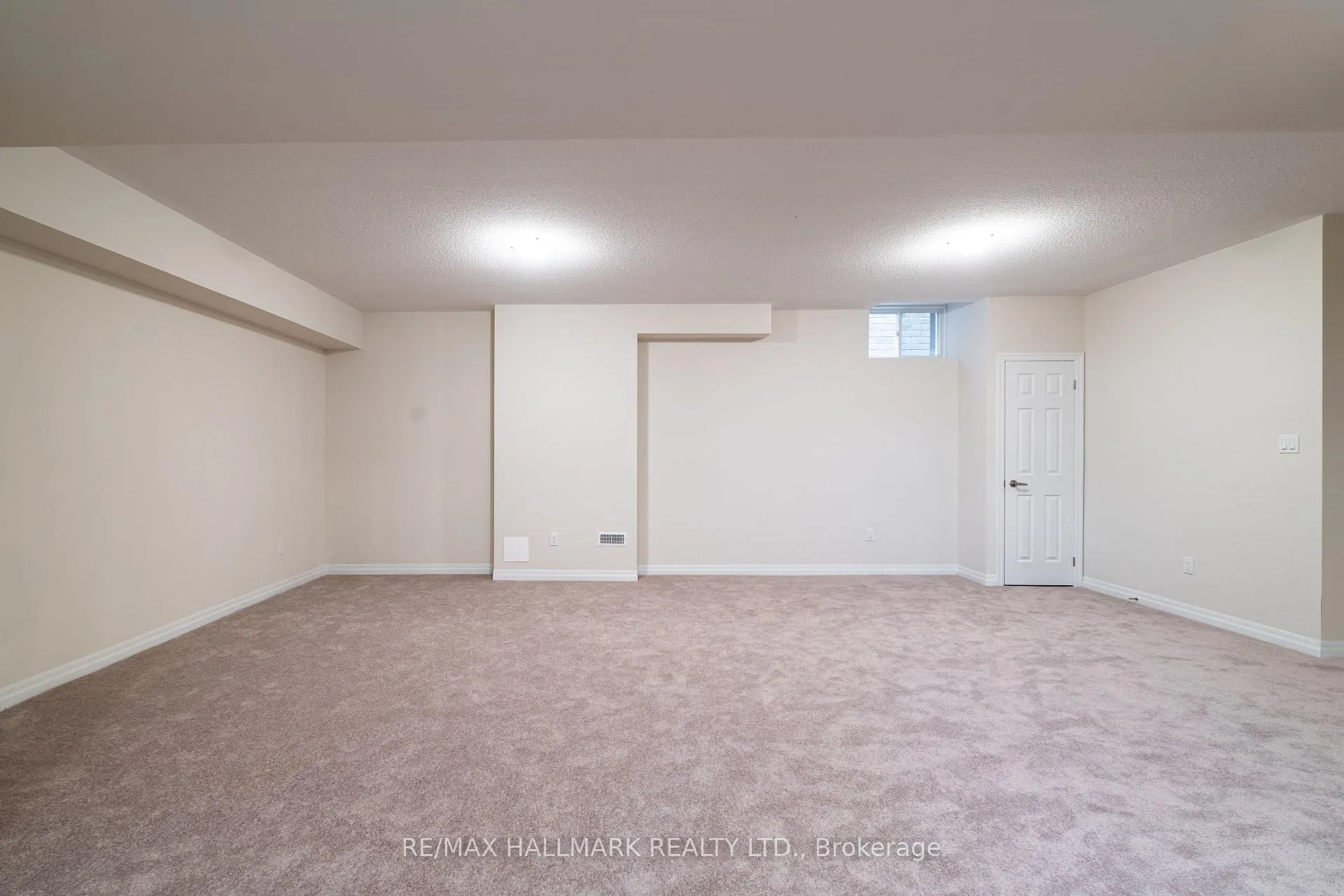 Photo 30 of 19 Stennett Drive, Georgina, Keswick North — HOMEH
