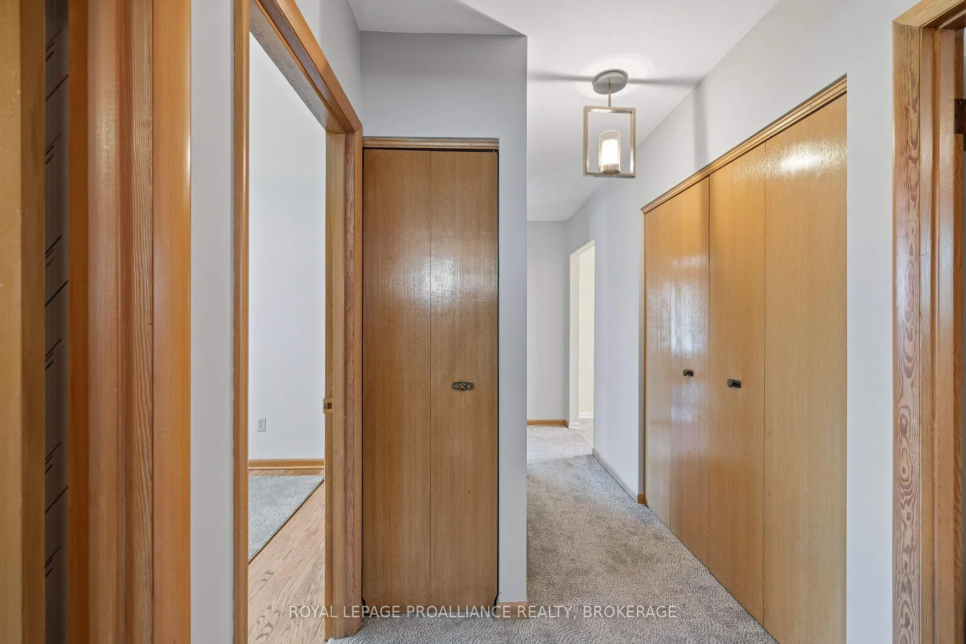 Photo 14 of 424 Parkview Drive, Kingston, City Southwest — HOMEH