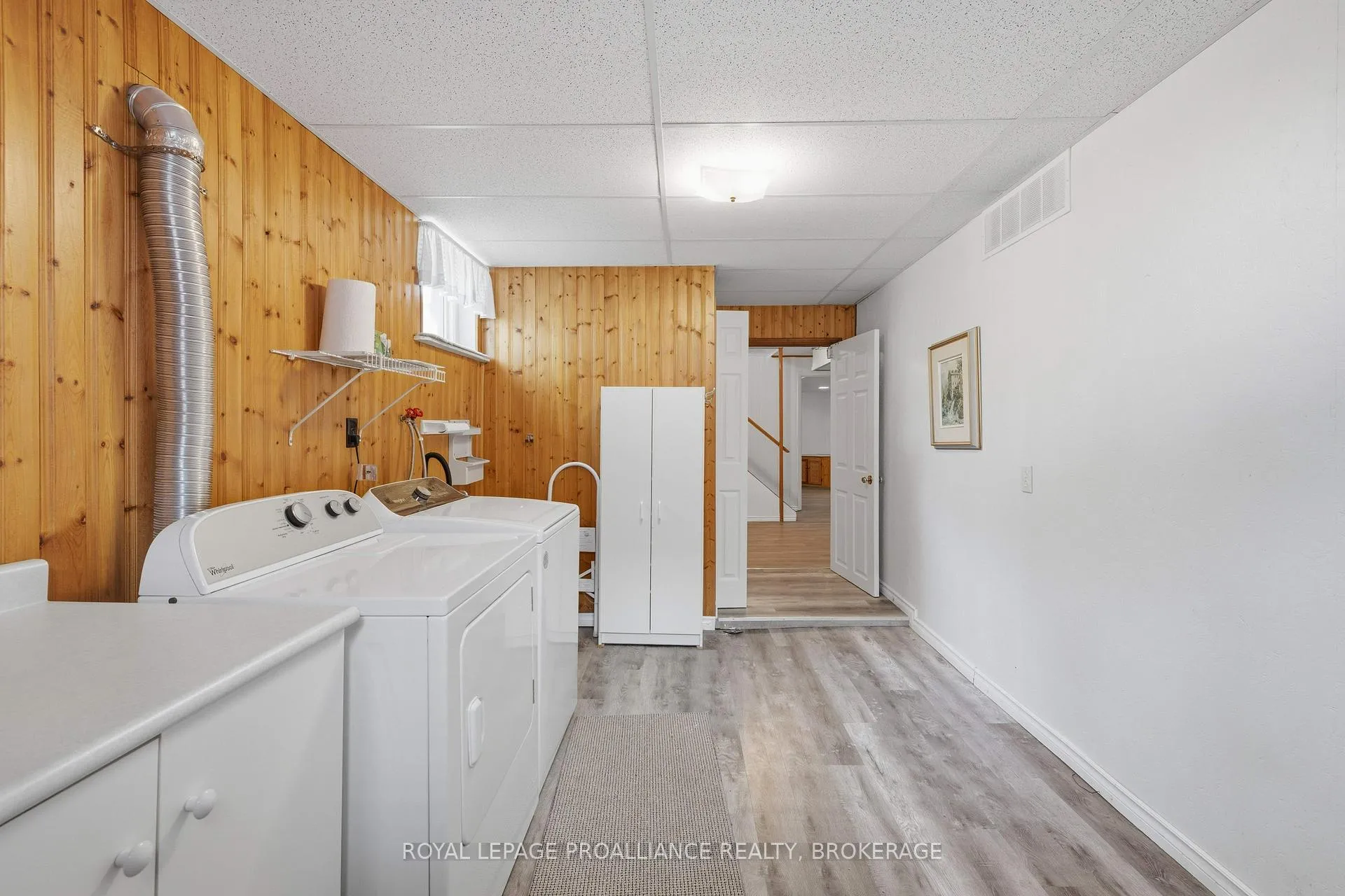 Photo 30 of 424 Parkview Drive, Kingston, City Southwest — HOMEH