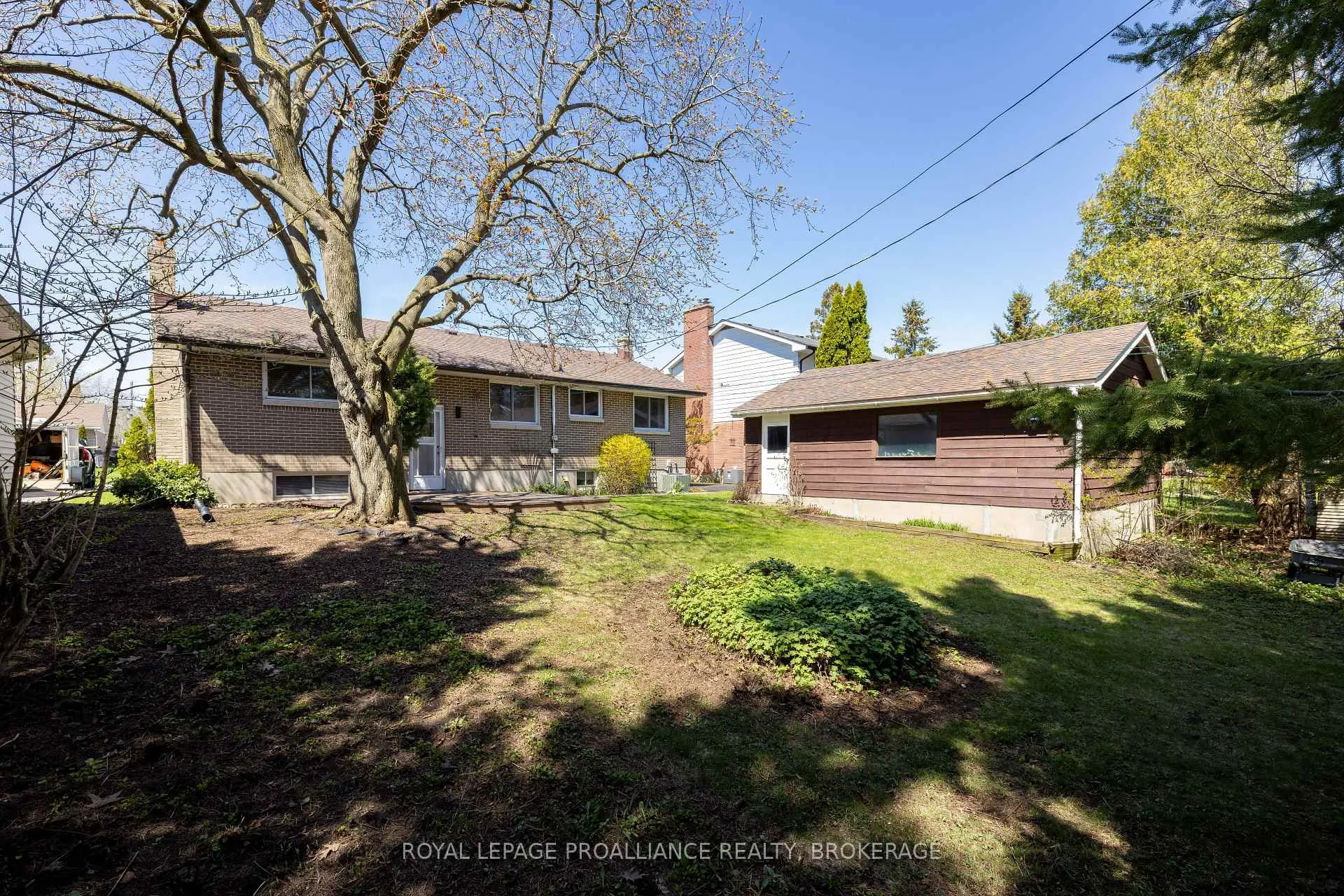 Photo 38 of 424 Parkview Drive, Kingston, City Southwest — HOMEH