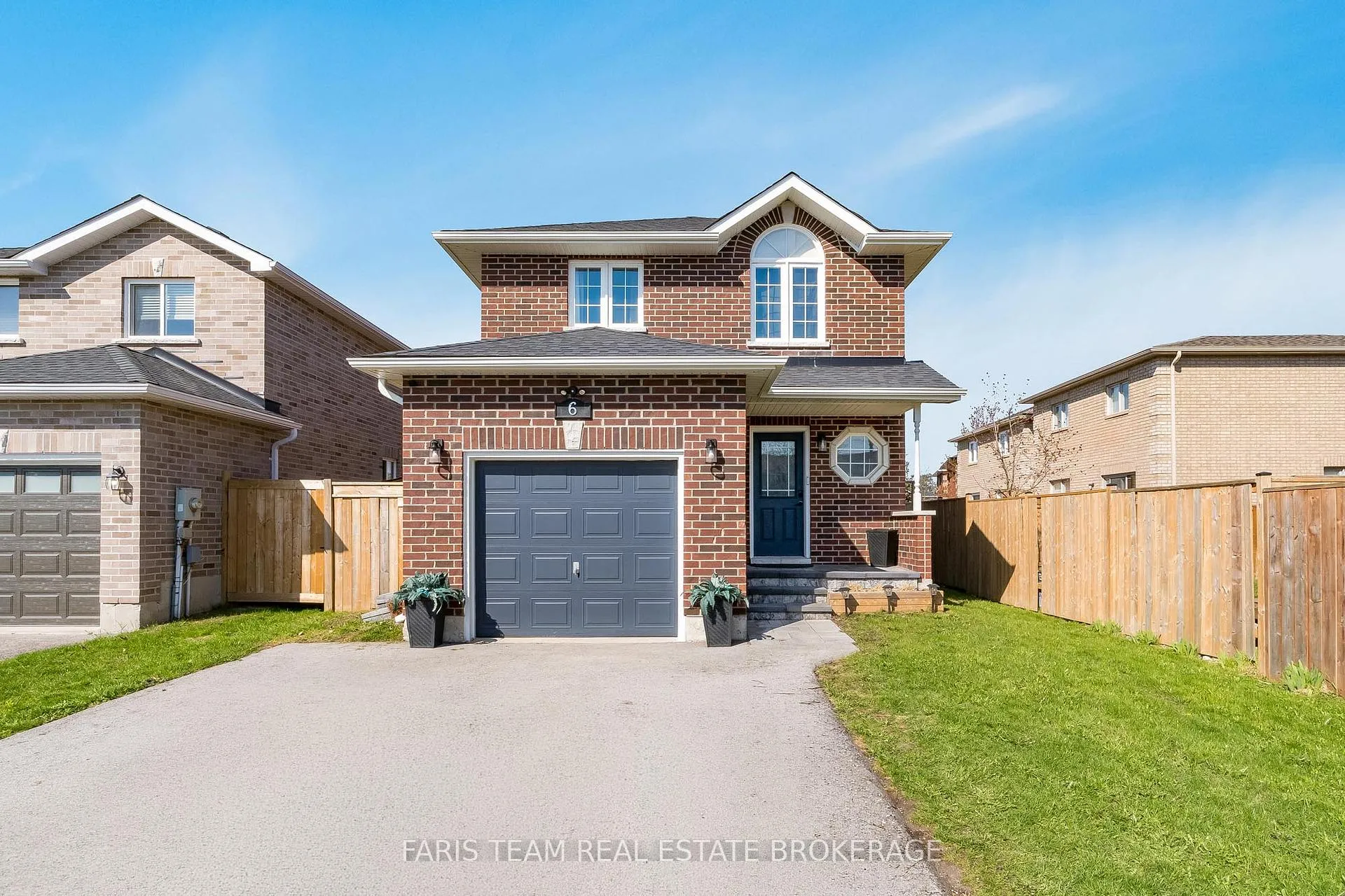 Photo 1 of 6 Majesty Boulevard, Barrie, Innis-Shore — HOMEH