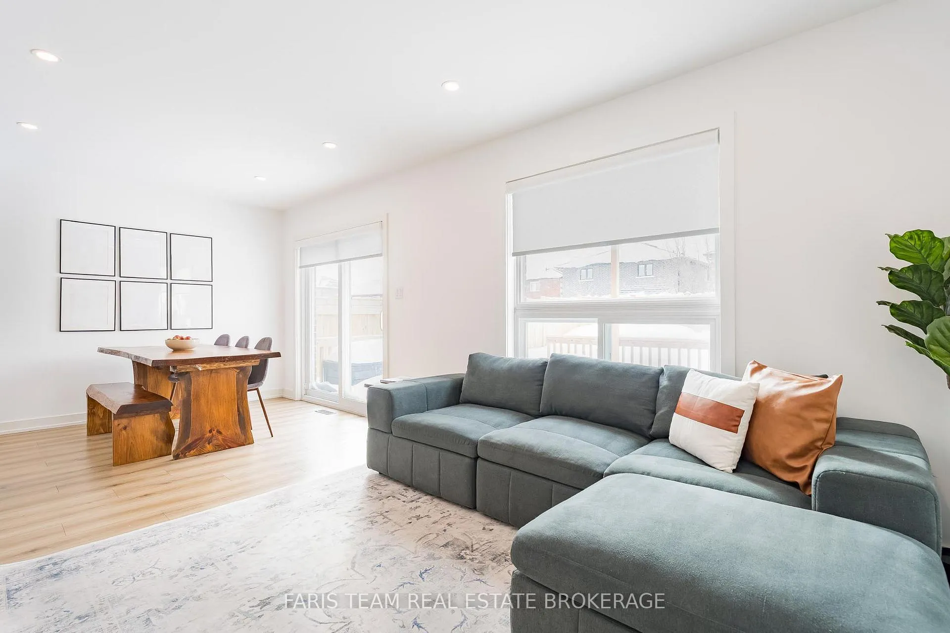 Photo 14 of 6 Majesty Boulevard, Barrie, Innis-Shore — HOMEH