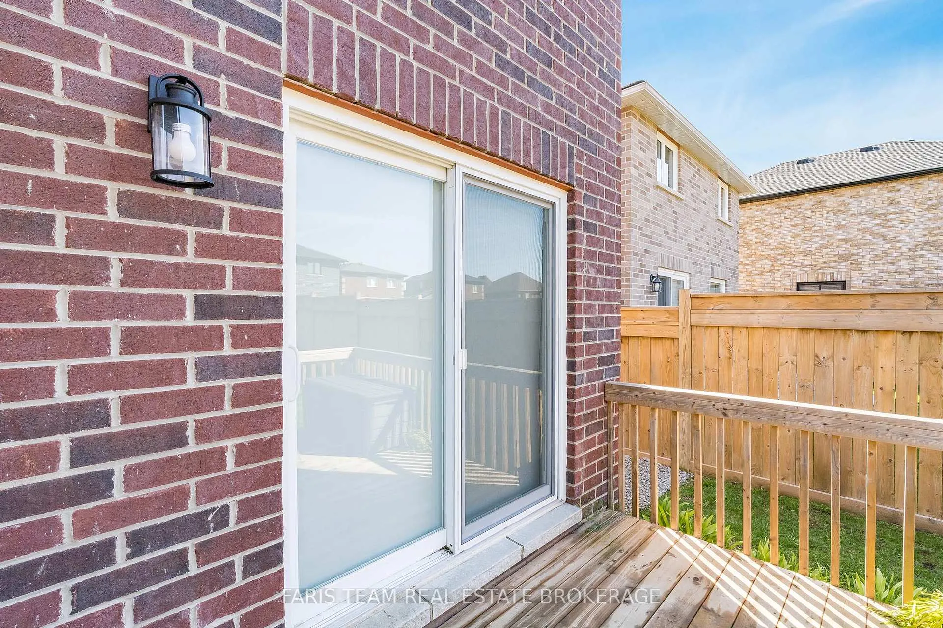 Photo 24 of 6 Majesty Boulevard, Barrie, Innis-Shore — HOMEH