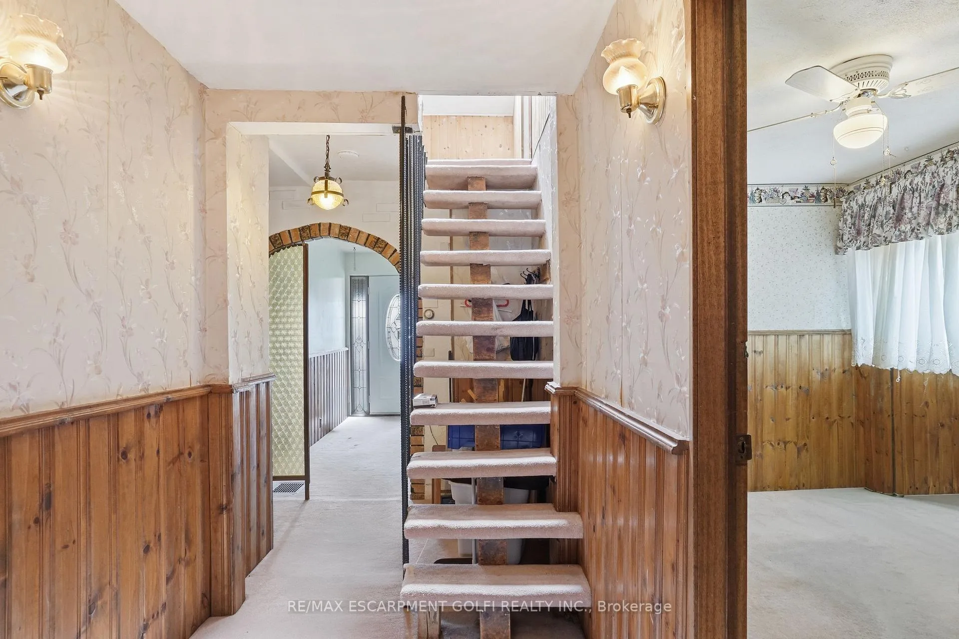 Photo 14 of 105 Tolton Avenue, Hamilton, Normanhurst — HOMEH