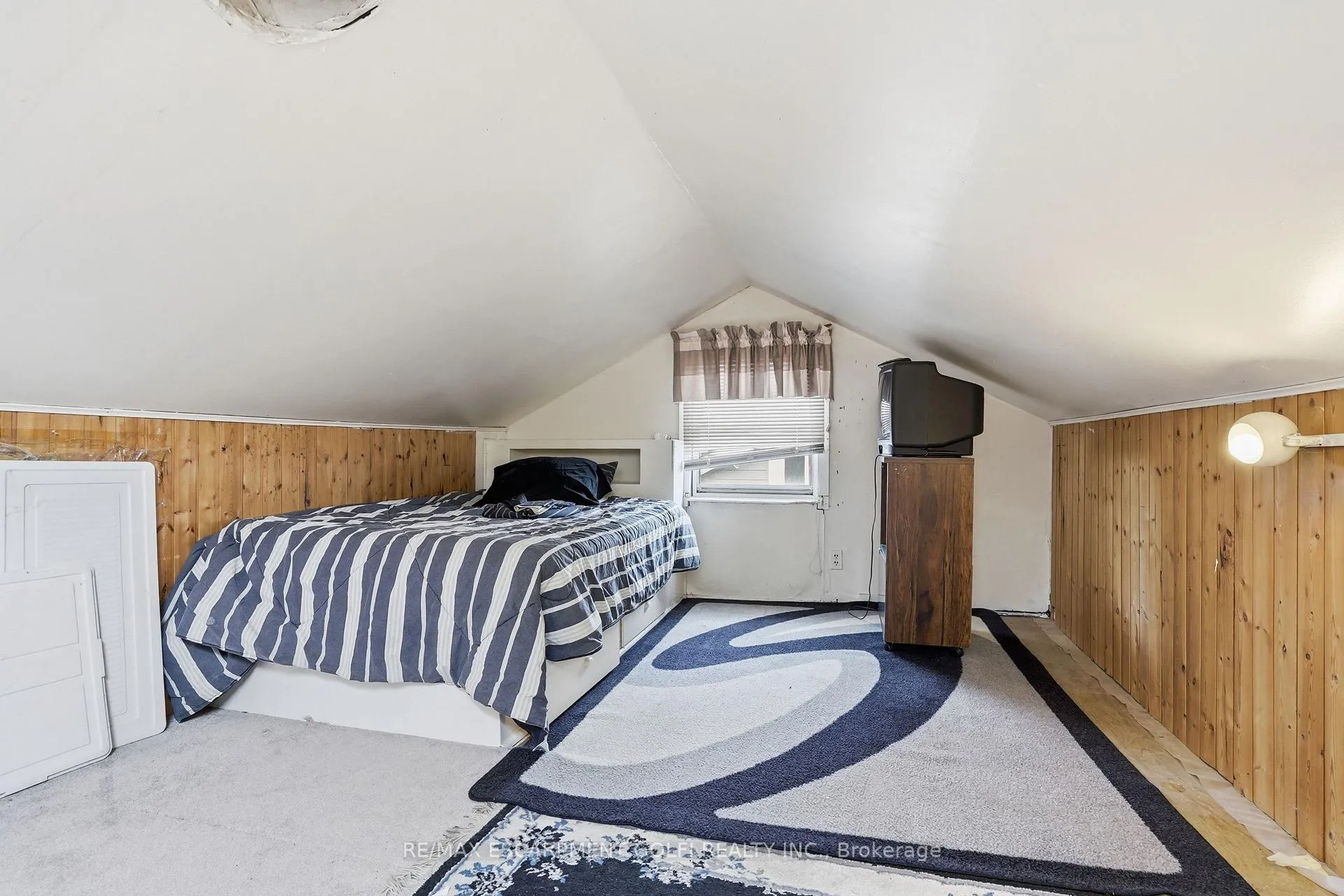 Photo 16 of 105 Tolton Avenue, Hamilton, Normanhurst — HOMEH