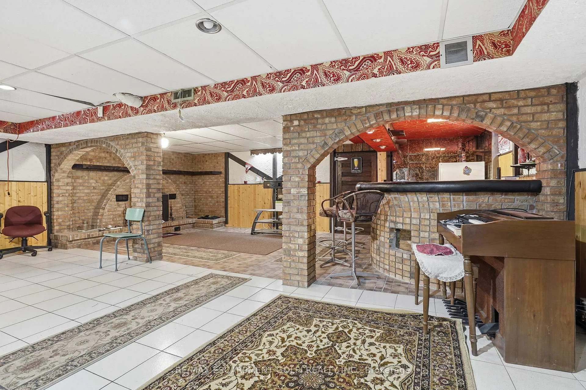 Photo 17 of 105 Tolton Avenue, Hamilton, Normanhurst — HOMEH