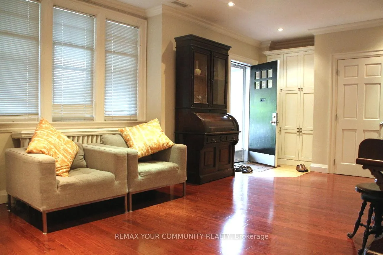 Photo 5 of 70 Snowdon Avenue, Toronto, Lawrence Park North — HOMEH