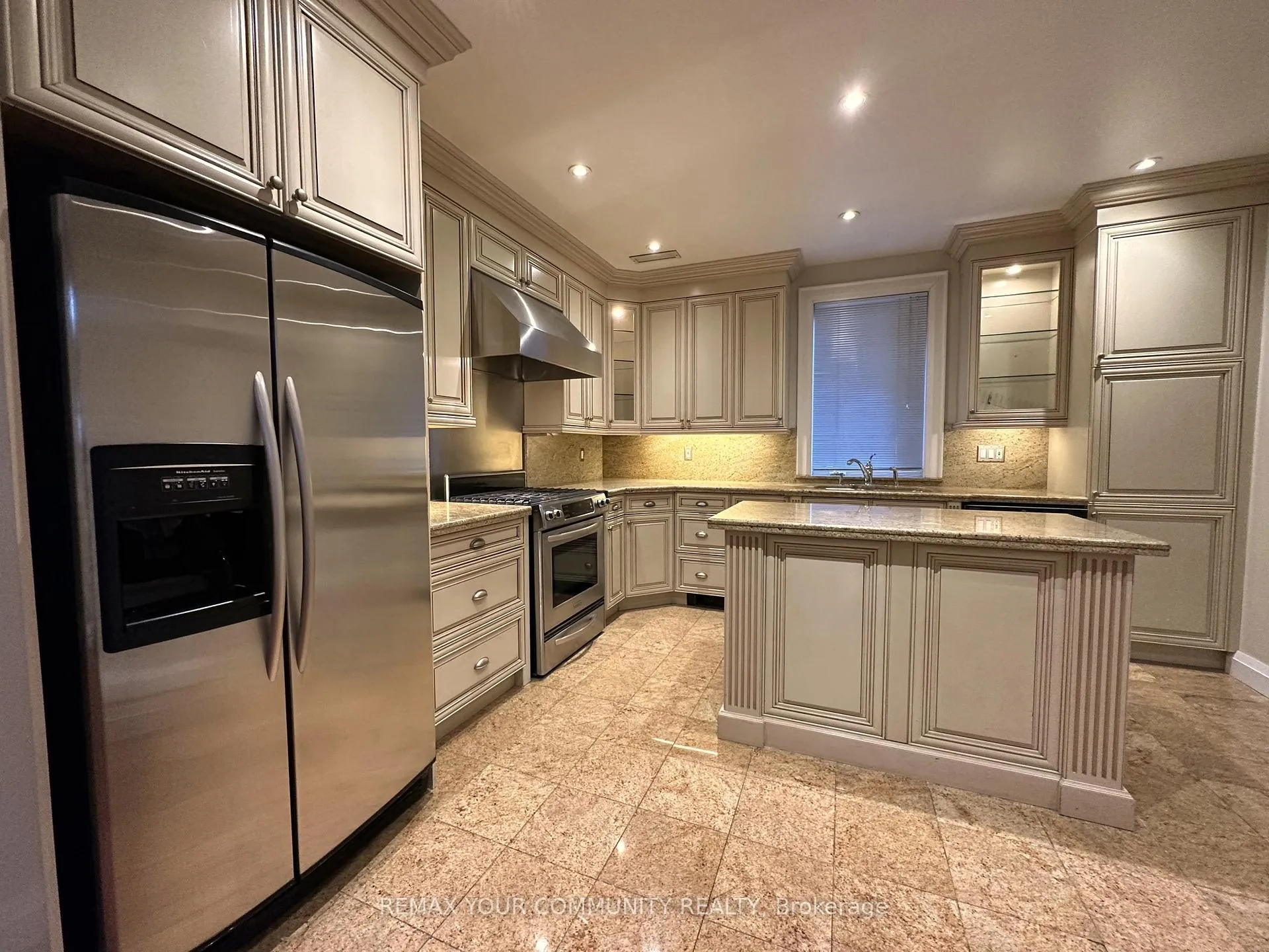 Photo 12 of 70 Snowdon Avenue, Toronto, Lawrence Park North — HOMEH