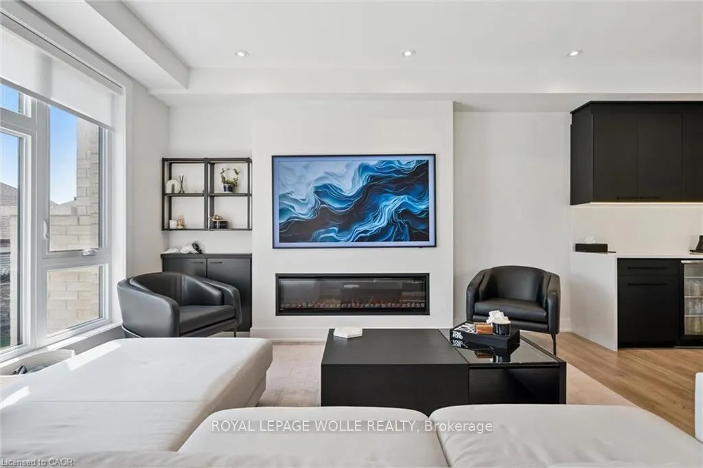 Photo 13 of Unit 42, 271 Grey Silo Road, Waterloo — HOMEH