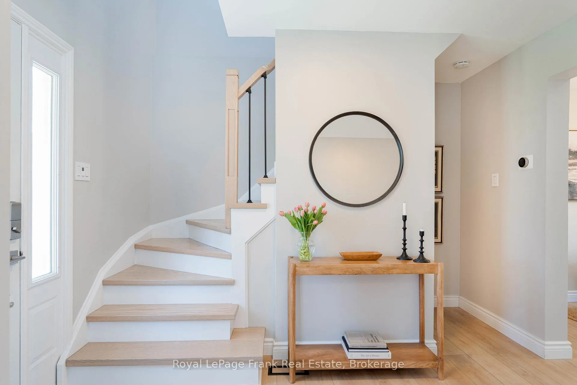 Photo 3 of 24 McGuire Crescent, Uxbridge — HOMEH