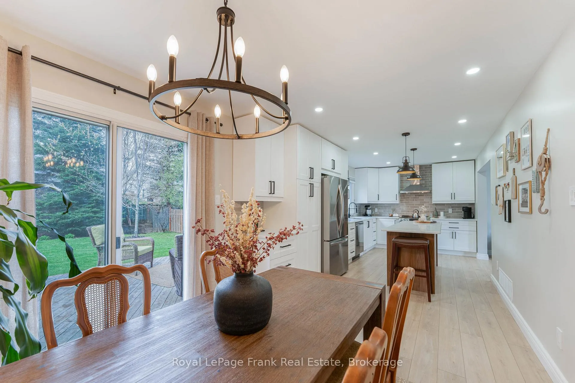 Photo 11 of 24 McGuire Crescent, Uxbridge — HOMEH