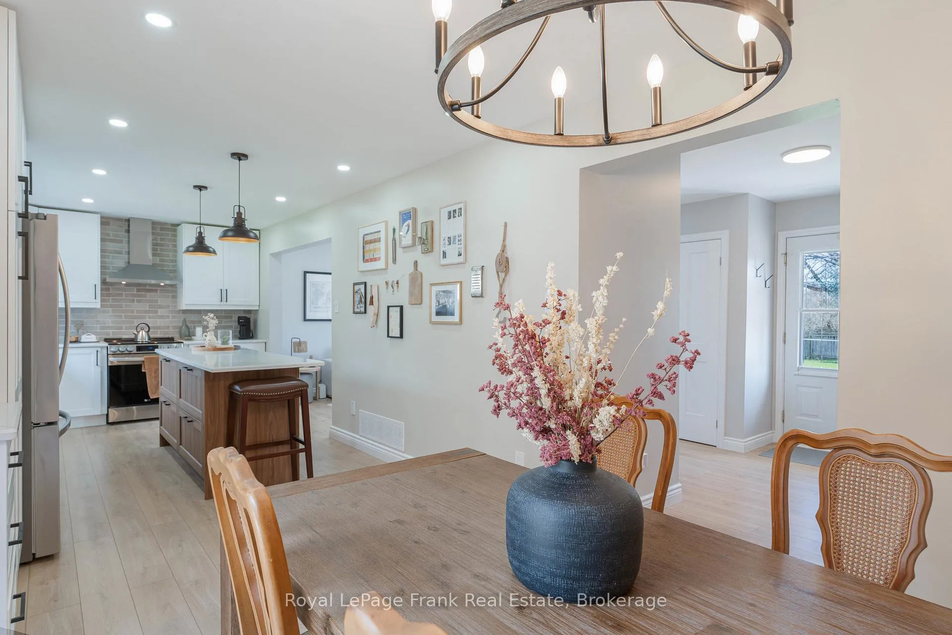 Photo 12 of 24 McGuire Crescent, Uxbridge — HOMEH