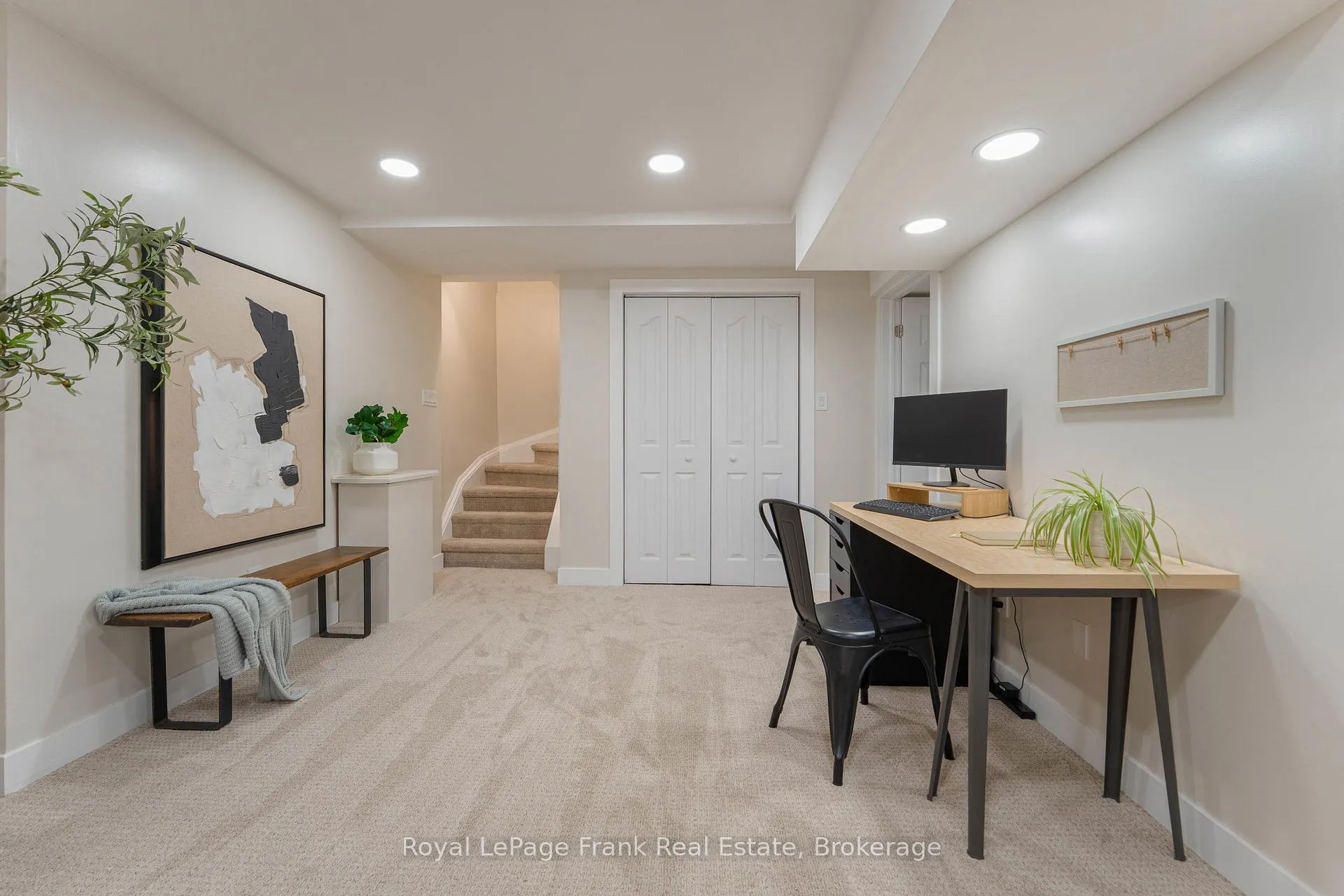 Photo 20 of 24 McGuire Crescent, Uxbridge — HOMEH