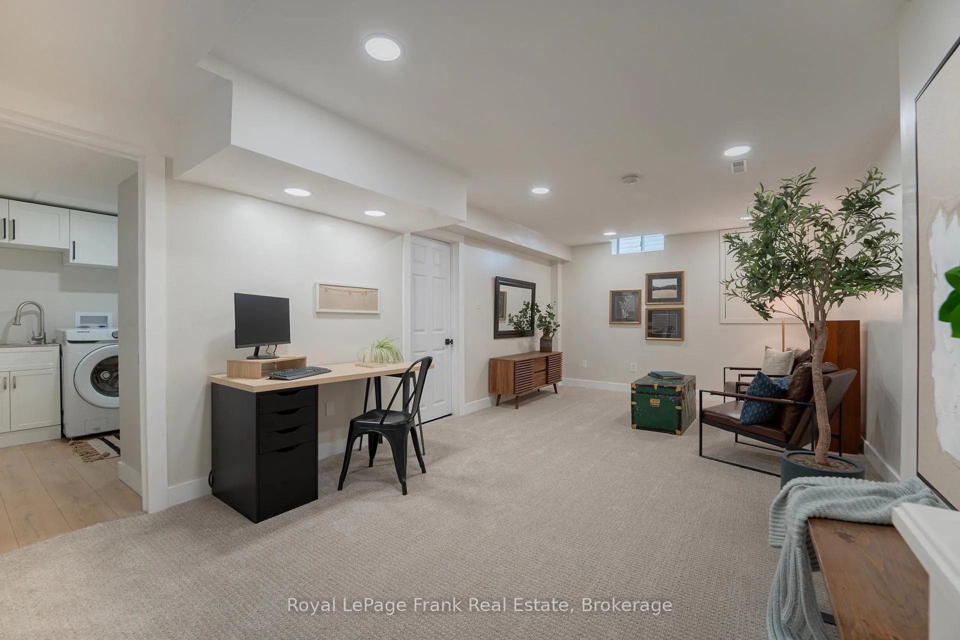 Photo 22 of 24 McGuire Crescent, Uxbridge — HOMEH