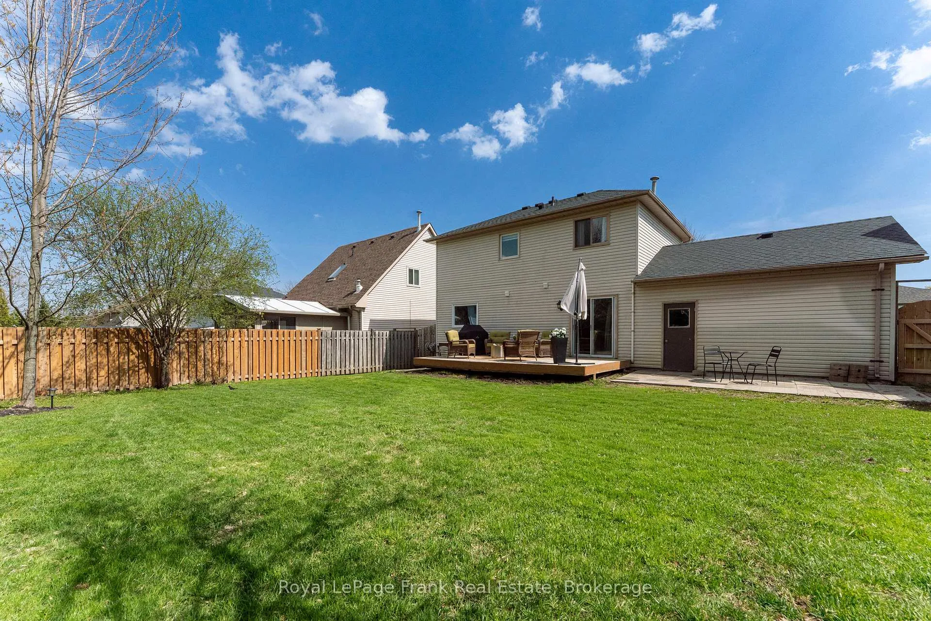 Photo 27 of 24 McGuire Crescent, Uxbridge — HOMEH
