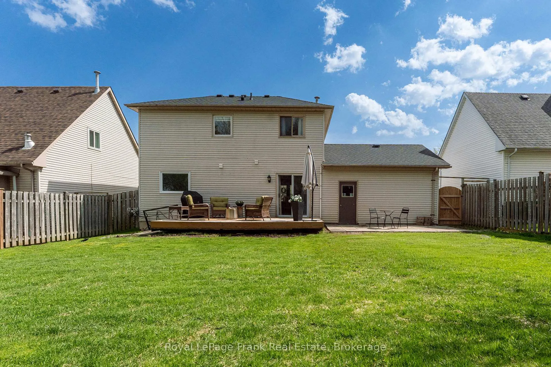 Photo 28 of 24 McGuire Crescent, Uxbridge — HOMEH