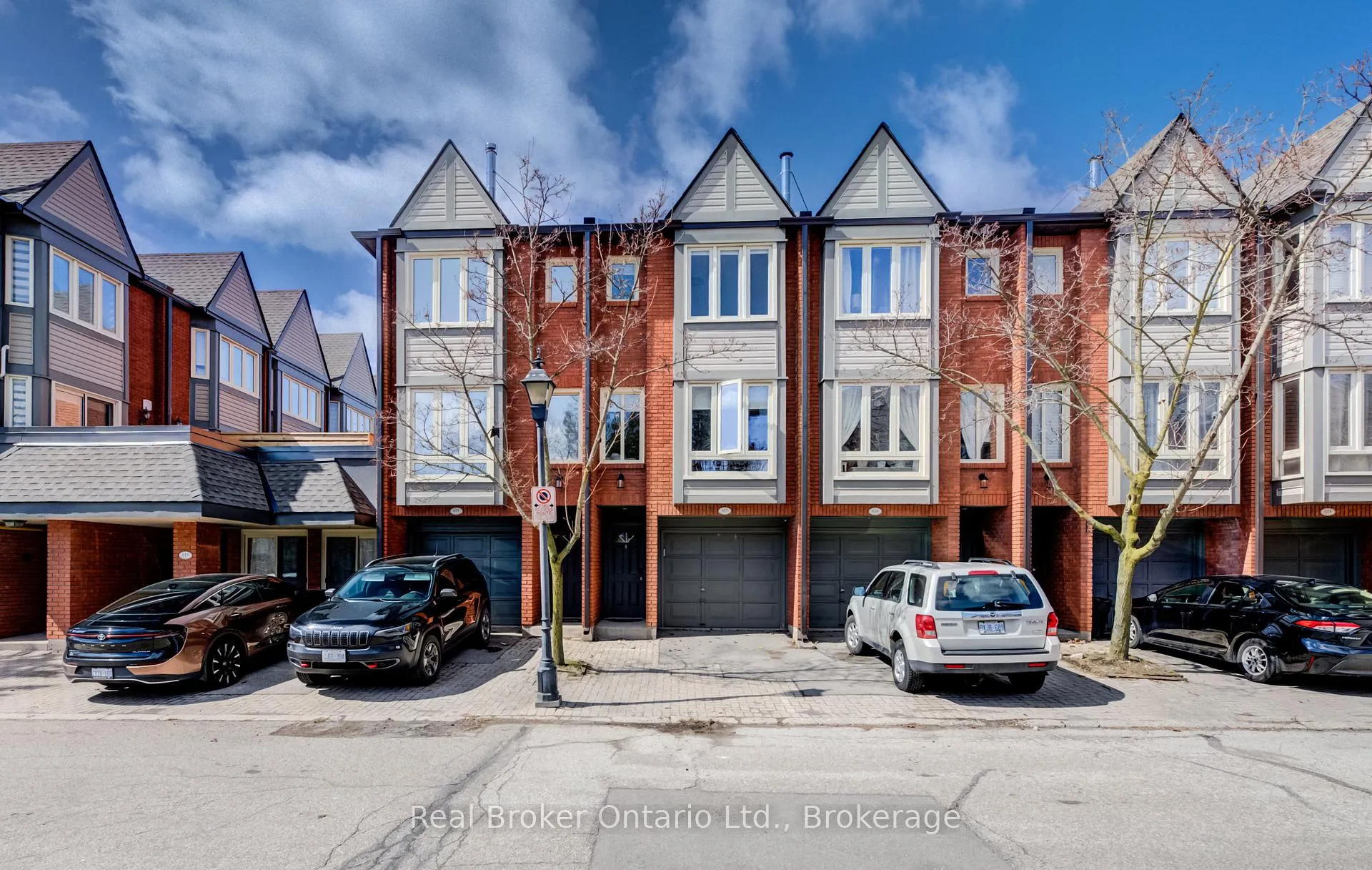 Front of Unit 617, 895 Maple Avenue