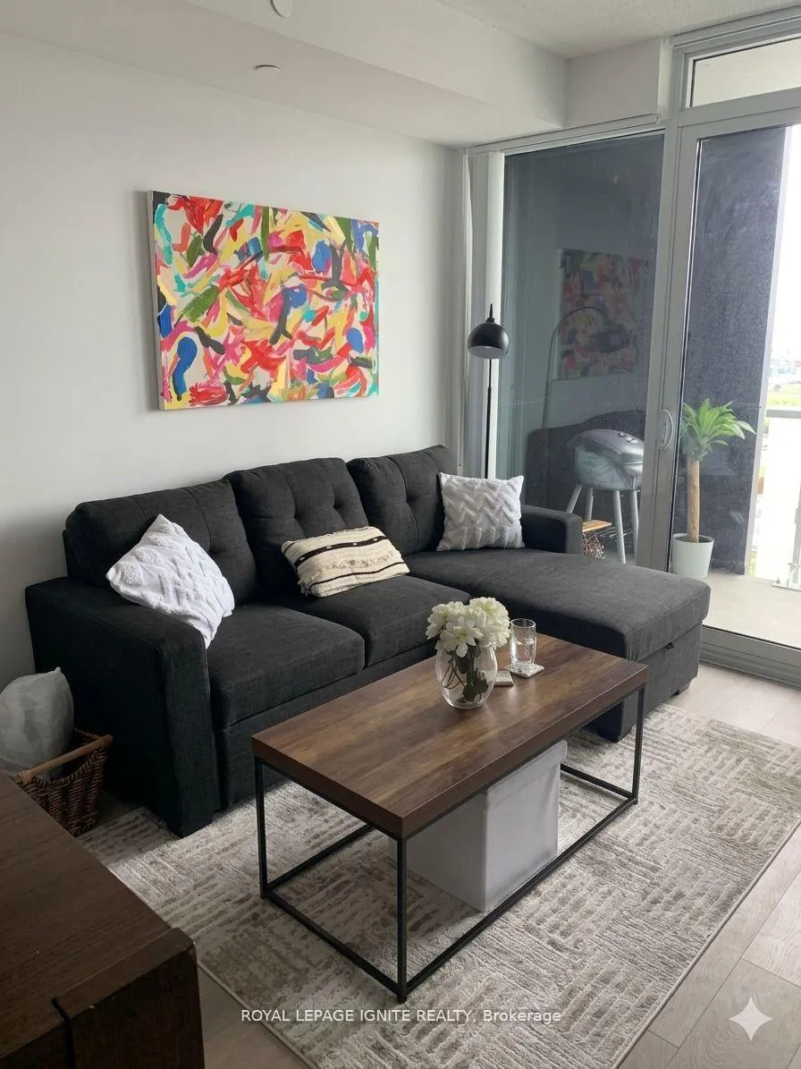 Photo 3 of Unit 2512, 7895 Jane Street, Vaughan, Concord — HOMEH