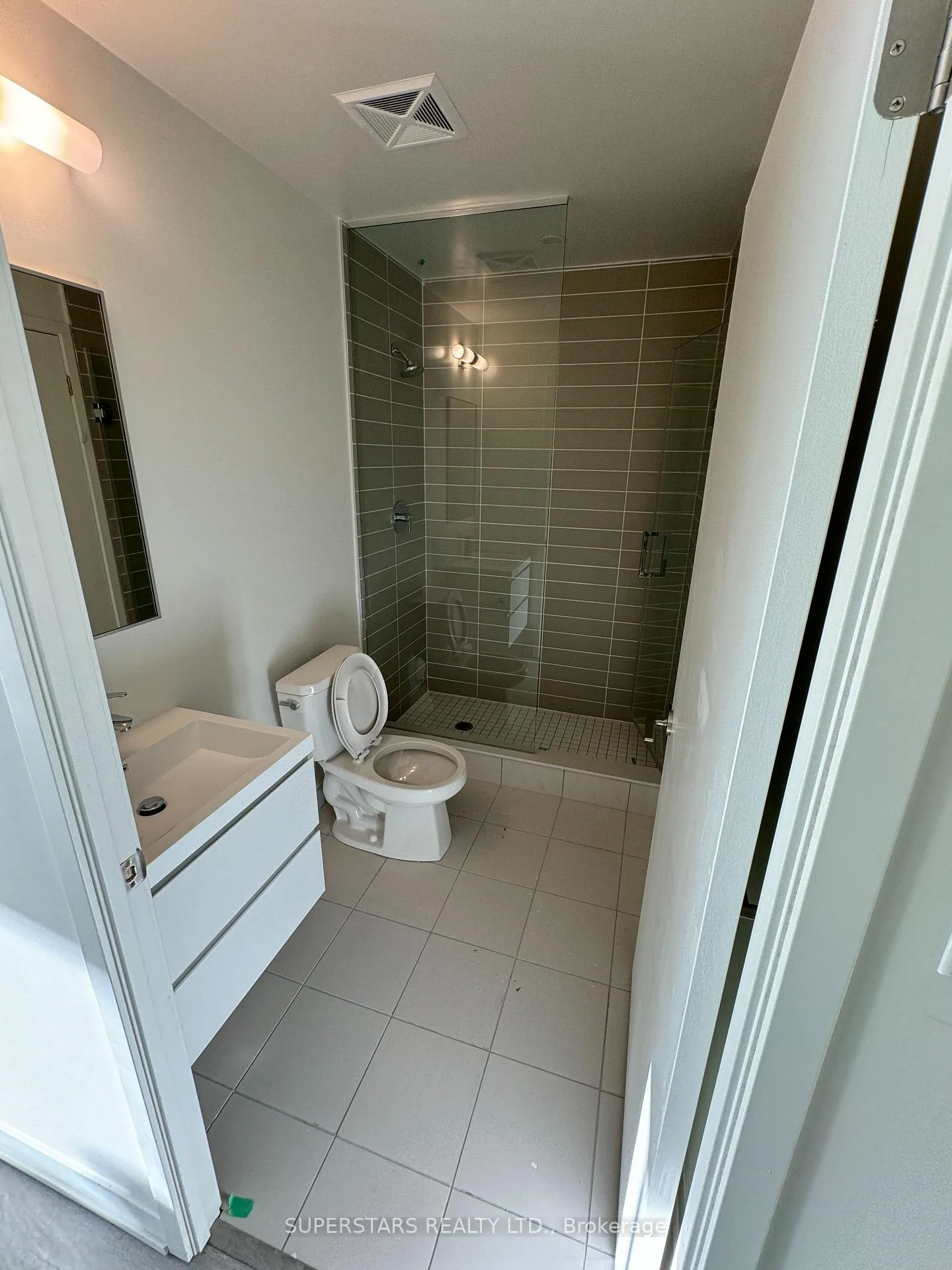 Photo 4 of Unit 1324, 8119 Birchmount Road, Markham, Unionville — HOMEH