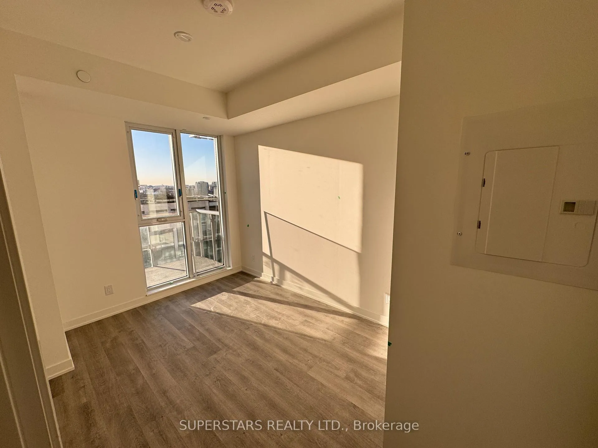 Photo 6 of Unit 1324, 8119 Birchmount Road, Markham, Unionville — HOMEH