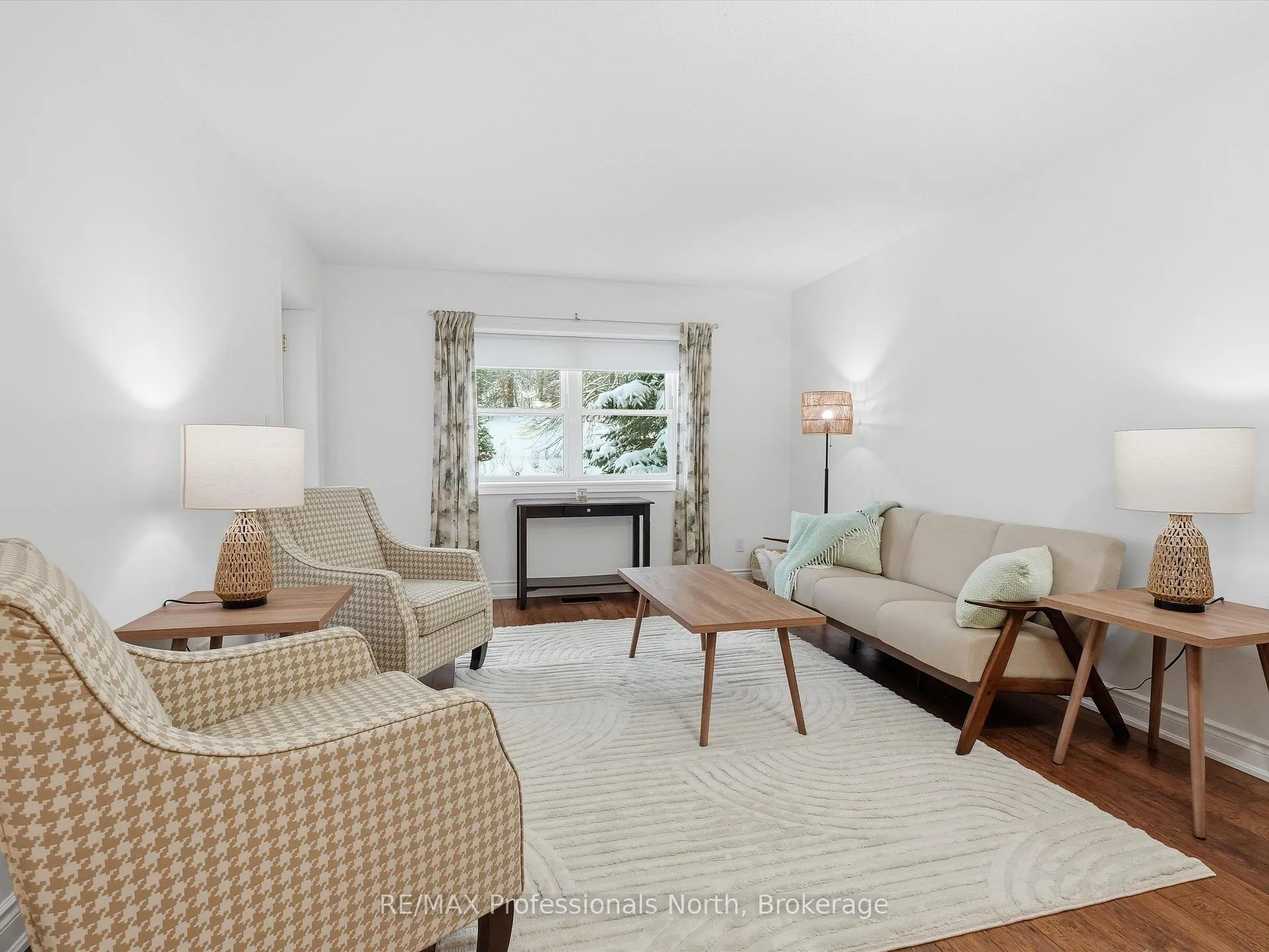 Front of Unit 206, 10A Kimberley Avenue
