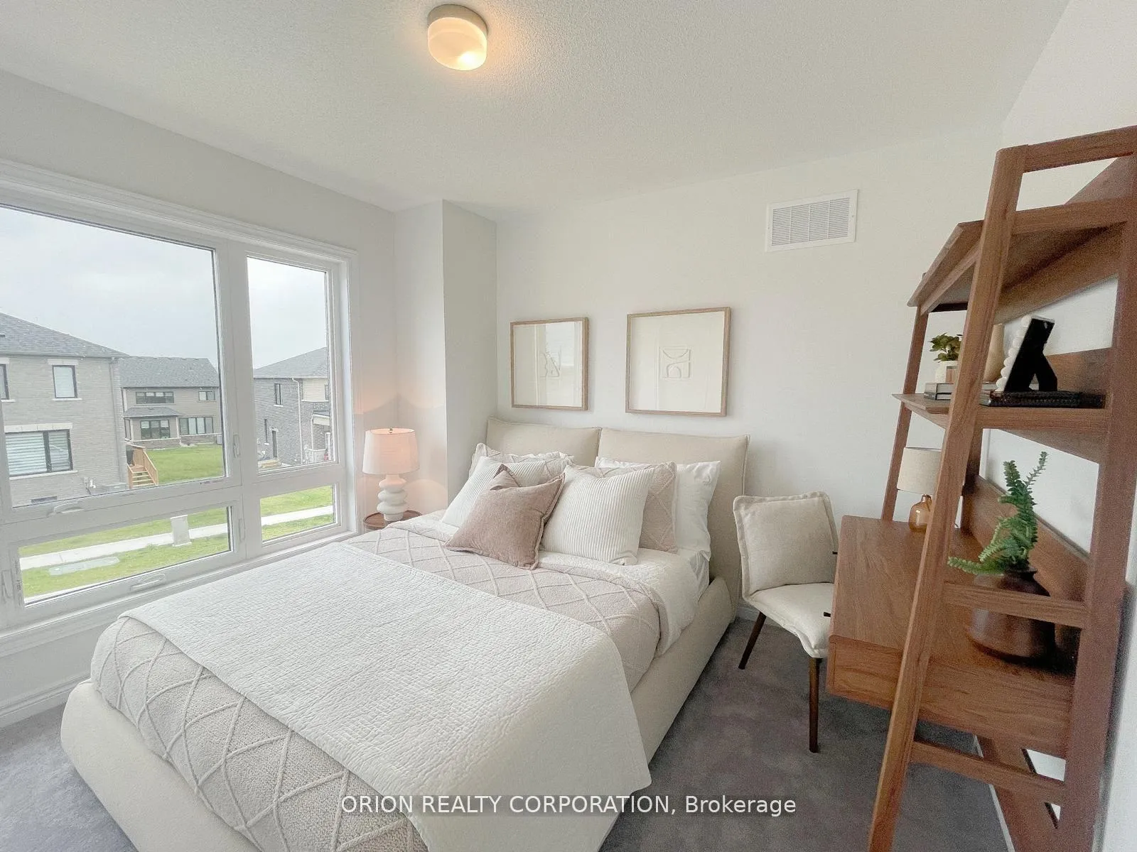 Photo 30 of 147 Fenchurch Manor, Barrie, Rural Barrie Southeast — HOMEH