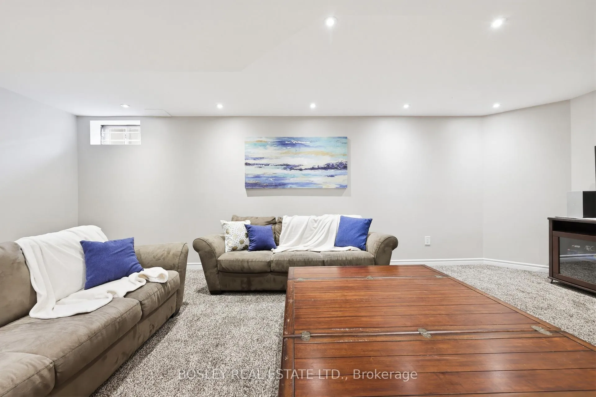 Photo 41 of 19 Cork Drive, Whitby, Pringle Creek — HOMEH