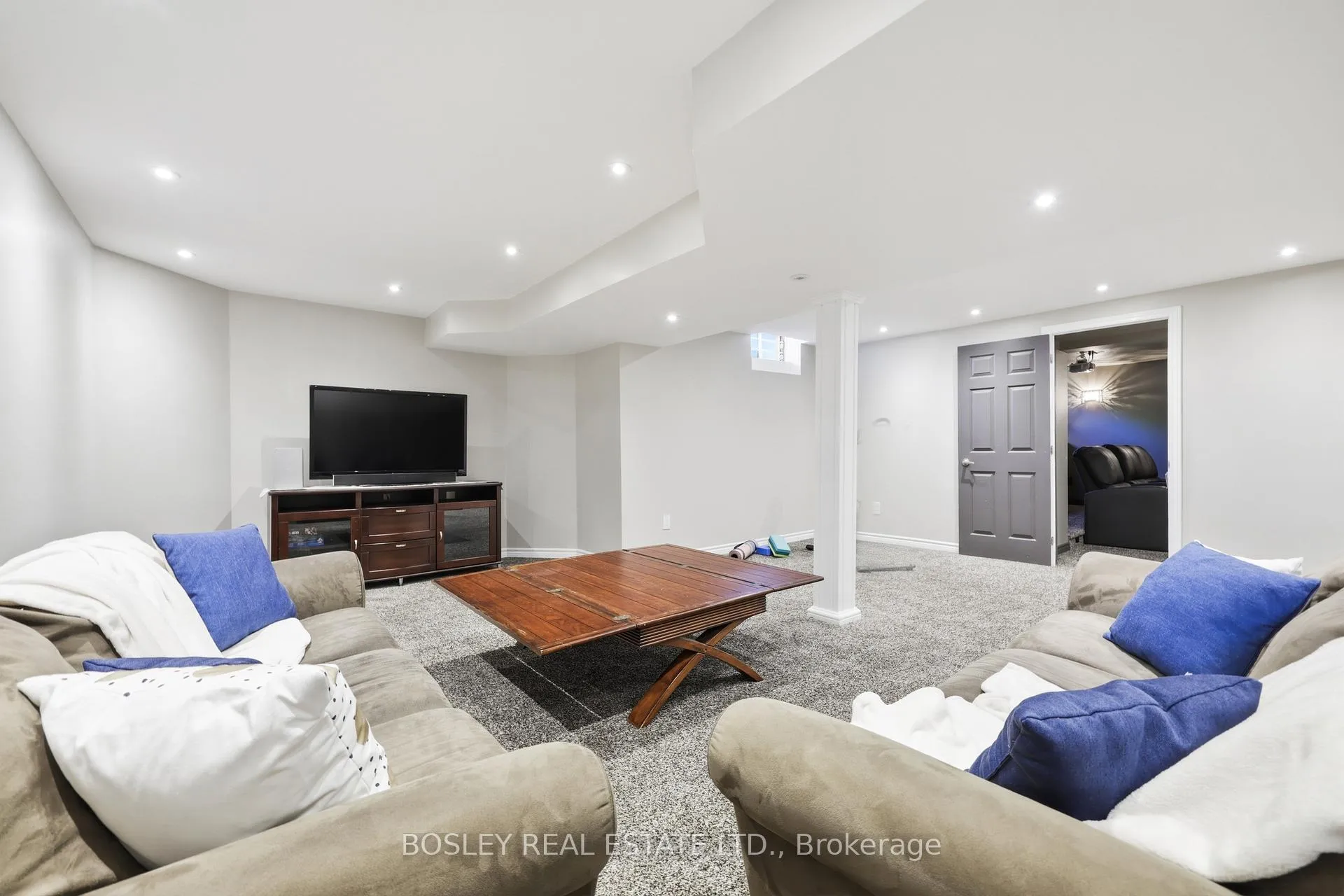 Photo 42 of 19 Cork Drive, Whitby, Pringle Creek — HOMEH