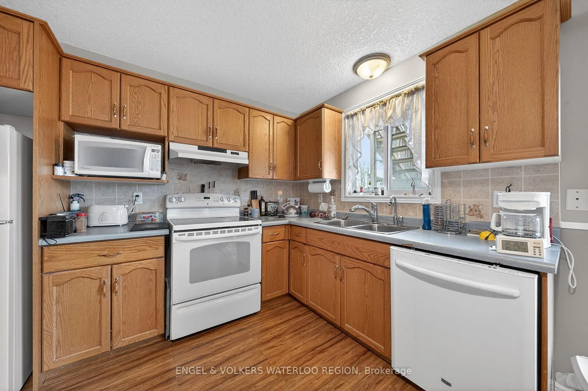 Photo 31 of 24 Stanmore Avenue, Kitchener, Grand River North — HOMEH