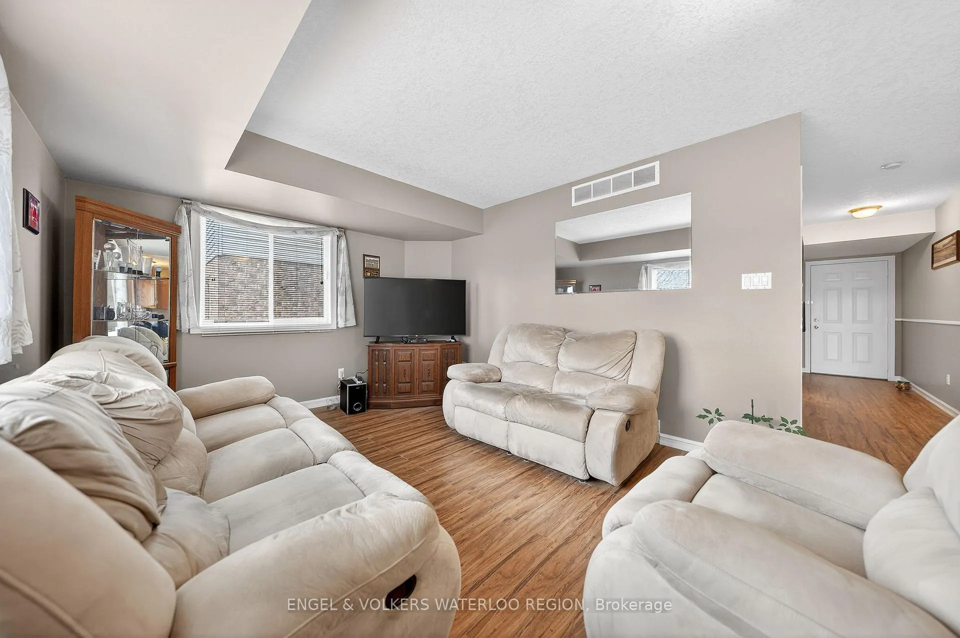 Photo 34 of 24 Stanmore Avenue, Kitchener, Grand River North — HOMEH
