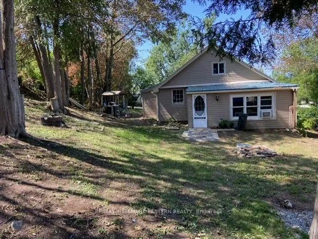 Photo of 2305 Thurstonia Road