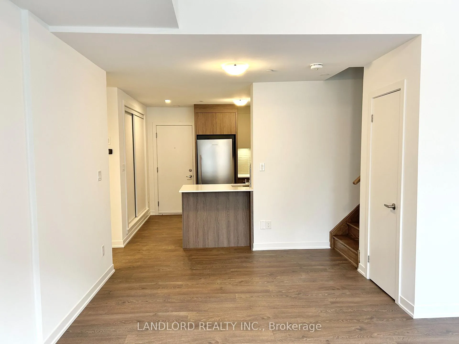 Photo 9 of Unit 4, 88 Turtle Island Road, Toronto, Englemount-Lawrence — HOMEH