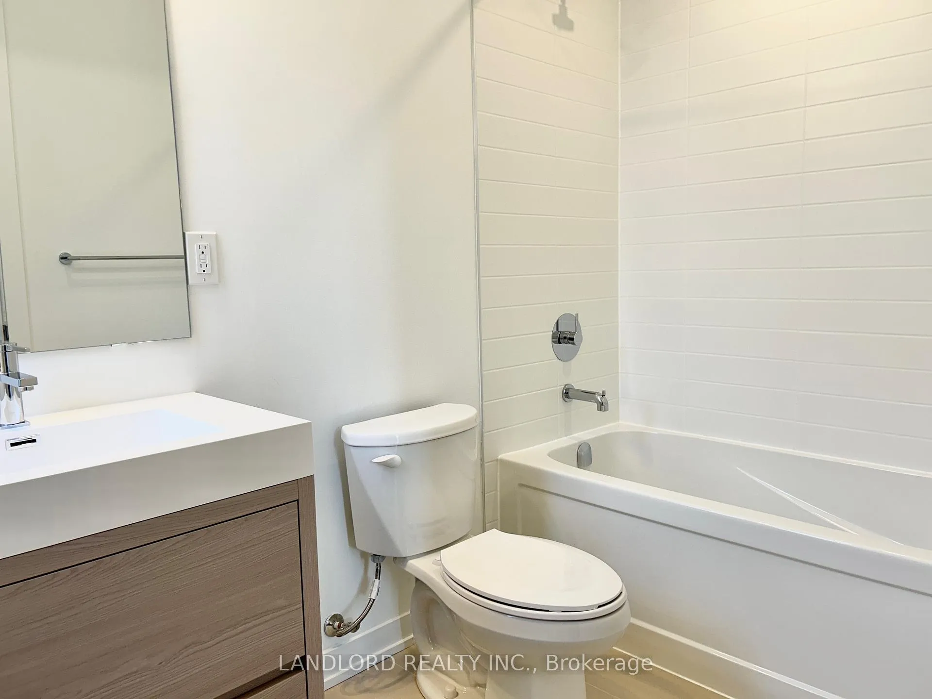 Photo 14 of Unit 4, 88 Turtle Island Road, Toronto, Englemount-Lawrence — HOMEH
