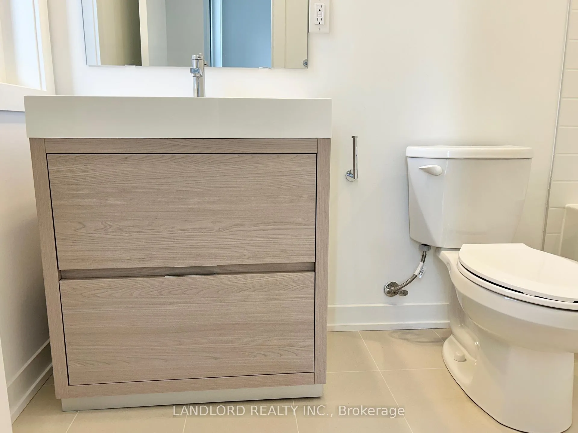 Photo 15 of Unit 4, 88 Turtle Island Road, Toronto, Englemount-Lawrence — HOMEH