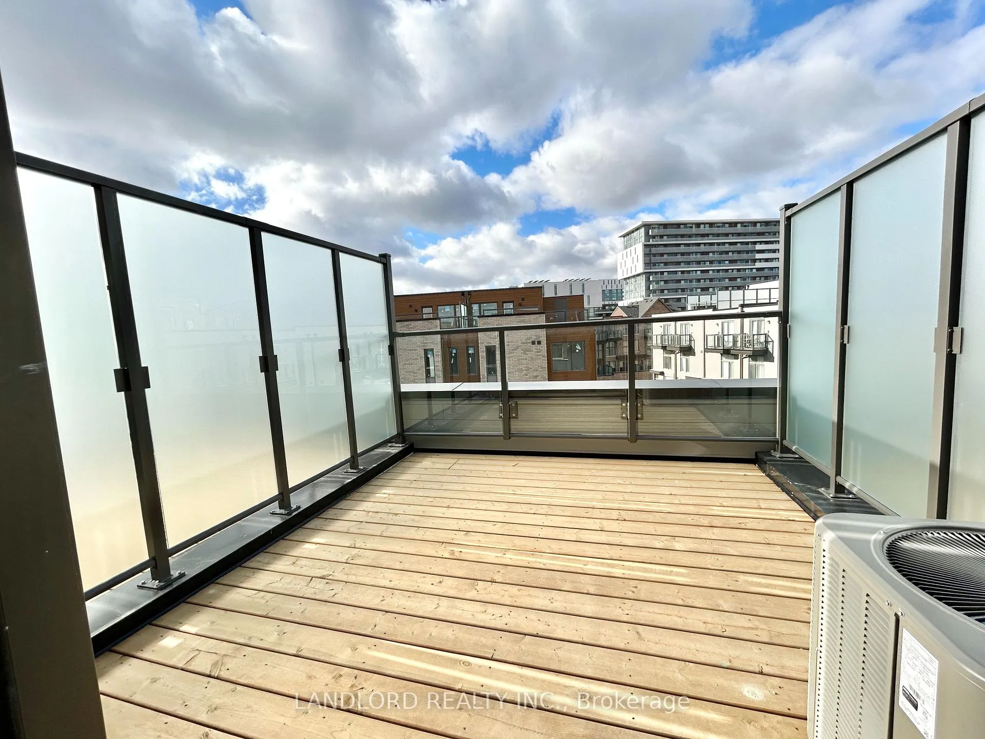Photo 23 of Unit 4, 88 Turtle Island Road, Toronto, Englemount-Lawrence — HOMEH