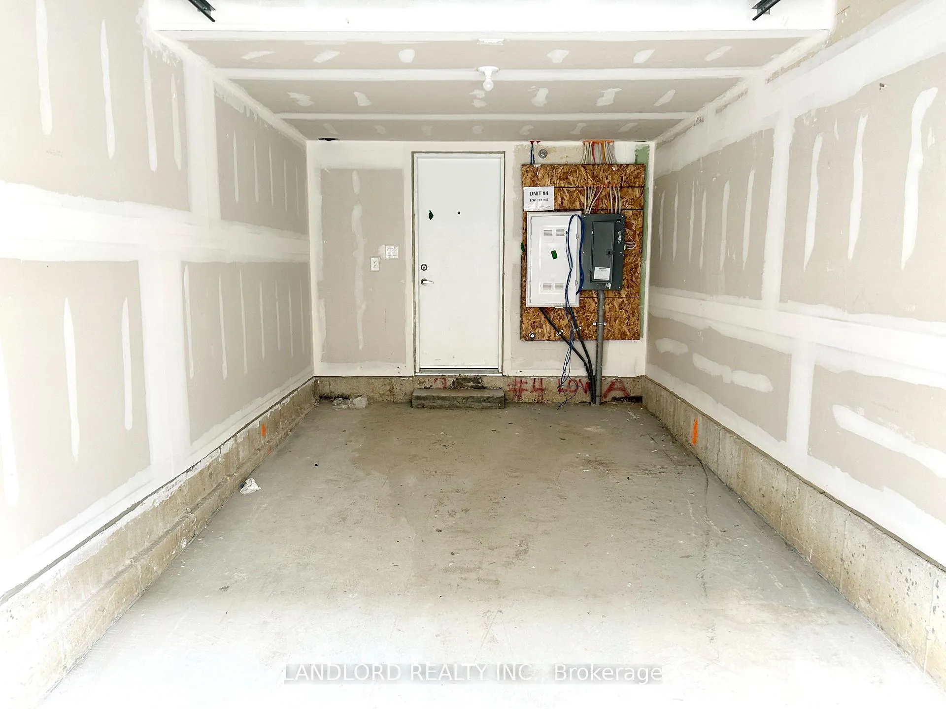 Photo 26 of Unit 4, 88 Turtle Island Road, Toronto, Englemount-Lawrence — HOMEH