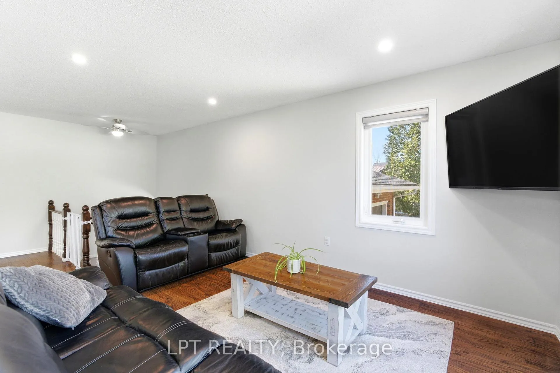 Photo 15 of 168 Ann Street, North Middlesex, Parkhill — HOMEH