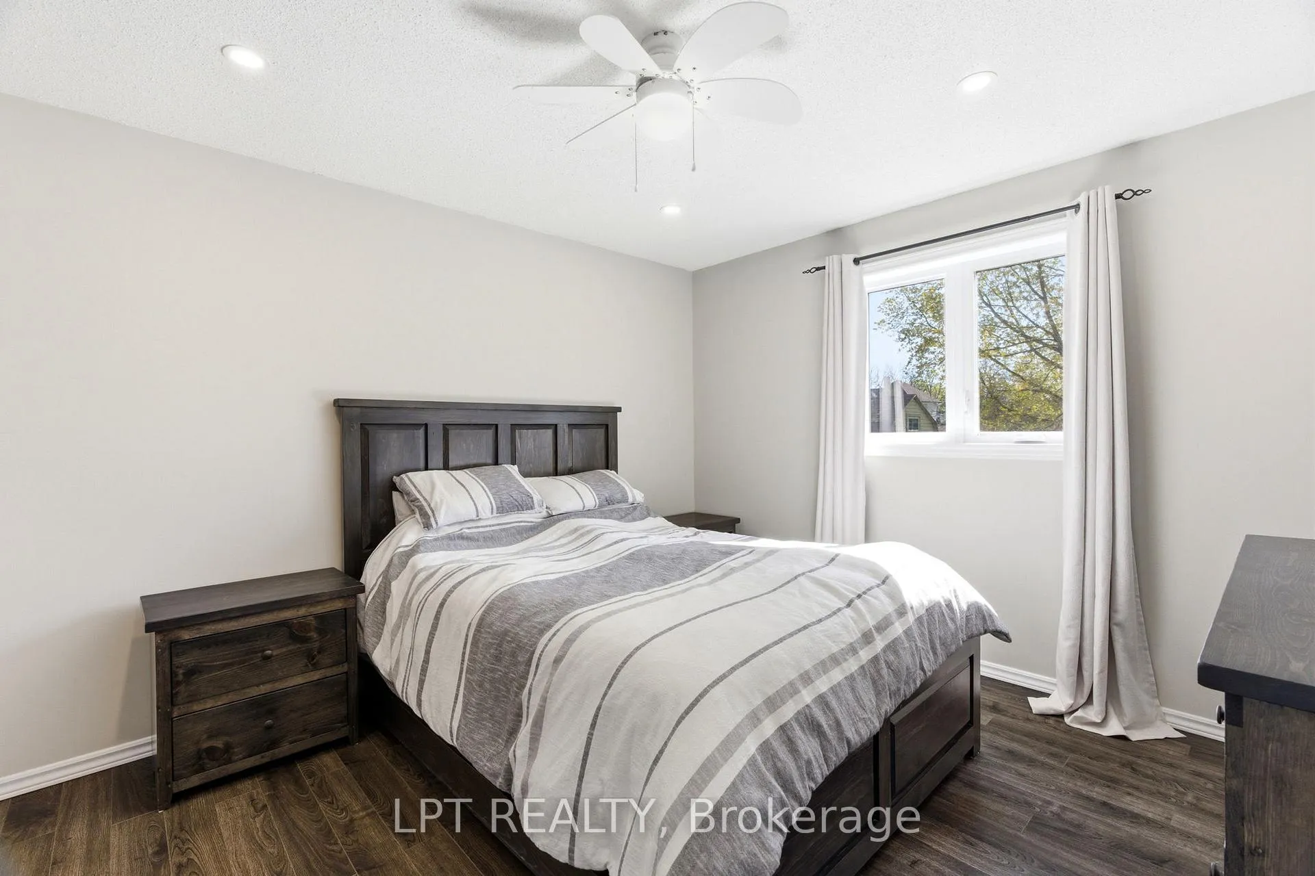 Photo 22 of 168 Ann Street, North Middlesex, Parkhill — HOMEH