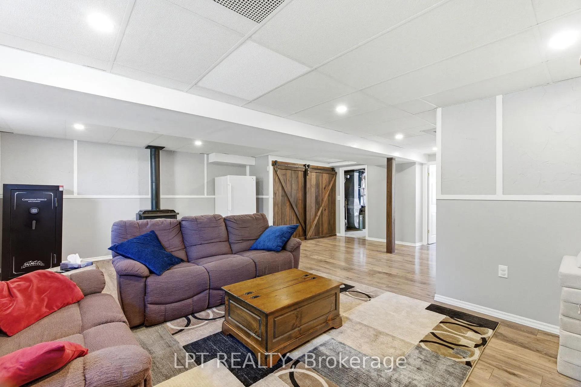 Photo 34 of 168 Ann Street, North Middlesex, Parkhill — HOMEH