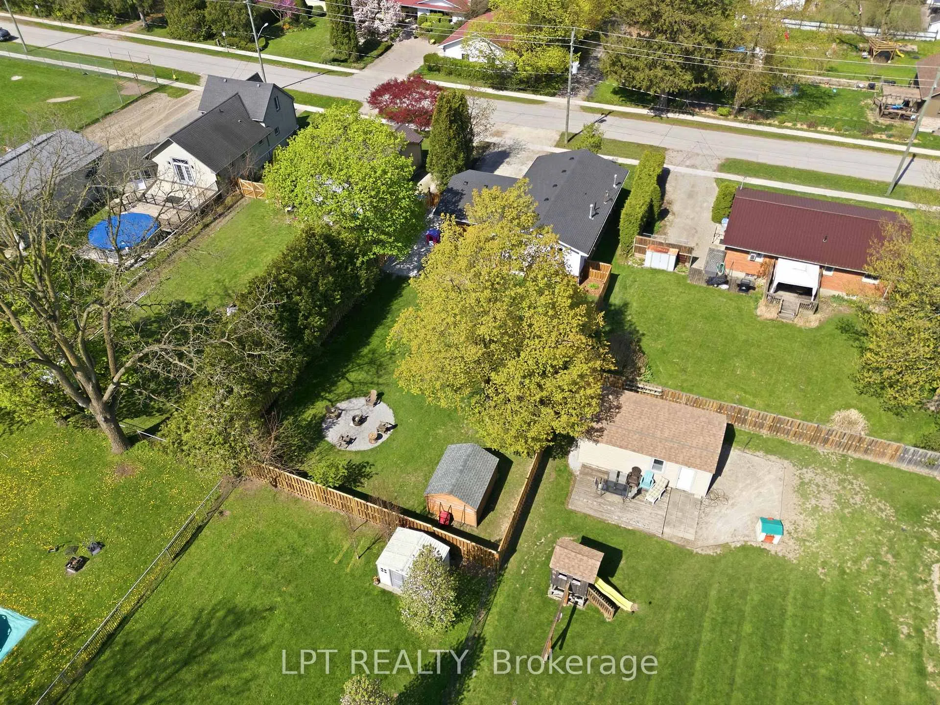 Photo 47 of 168 Ann Street, North Middlesex, Parkhill — HOMEH