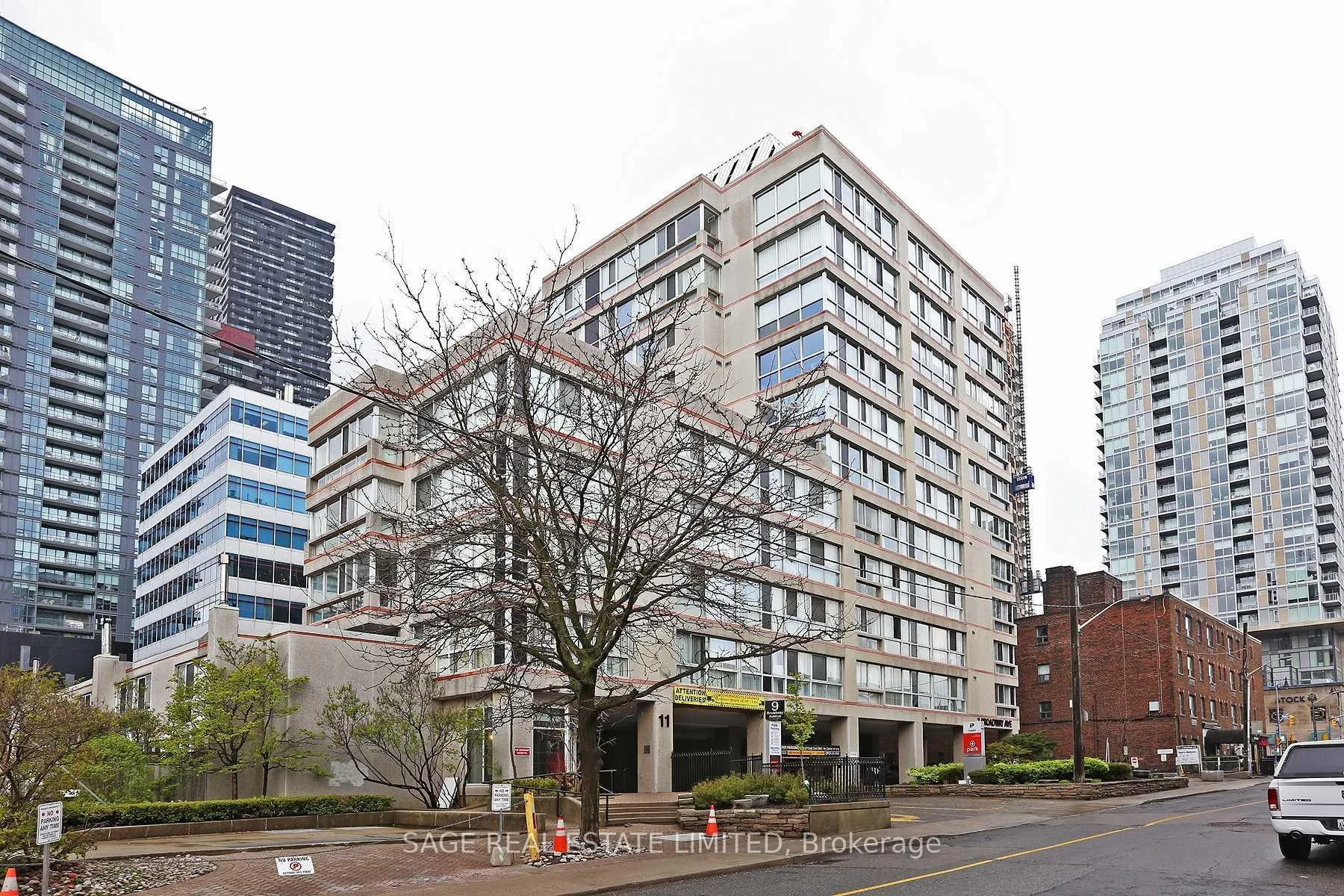 Photo 1 of Unit 705, 7 Broadway Avenue, Toronto, Mount Pleasant West — HOMEH