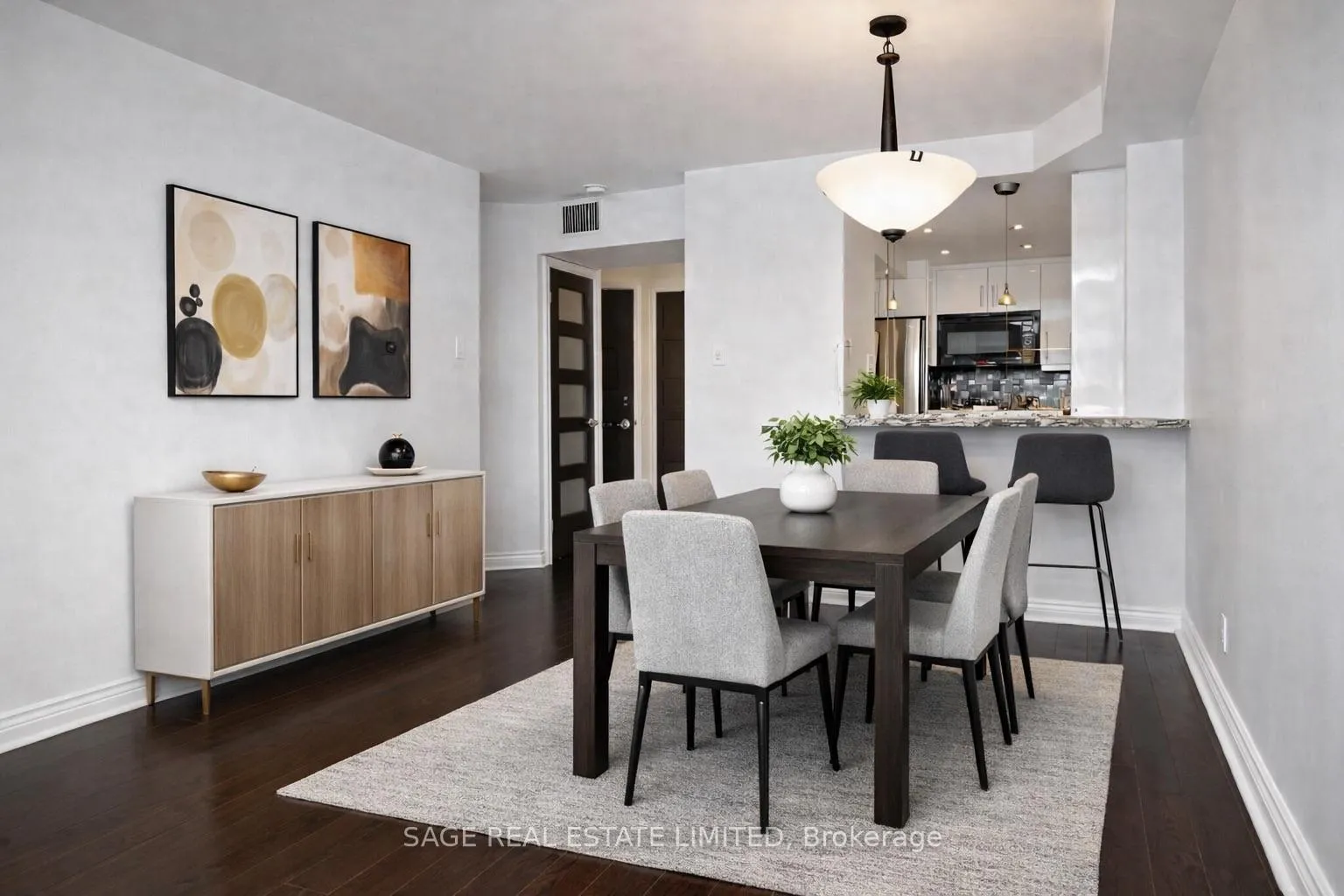 Photo 6 of Unit 705, 7 Broadway Avenue, Toronto, Mount Pleasant West — HOMEH