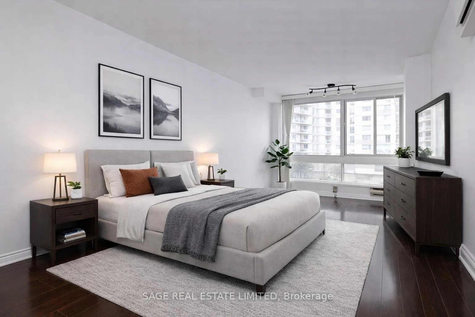 Photo 8 of Unit 705, 7 Broadway Avenue, Toronto, Mount Pleasant West — HOMEH