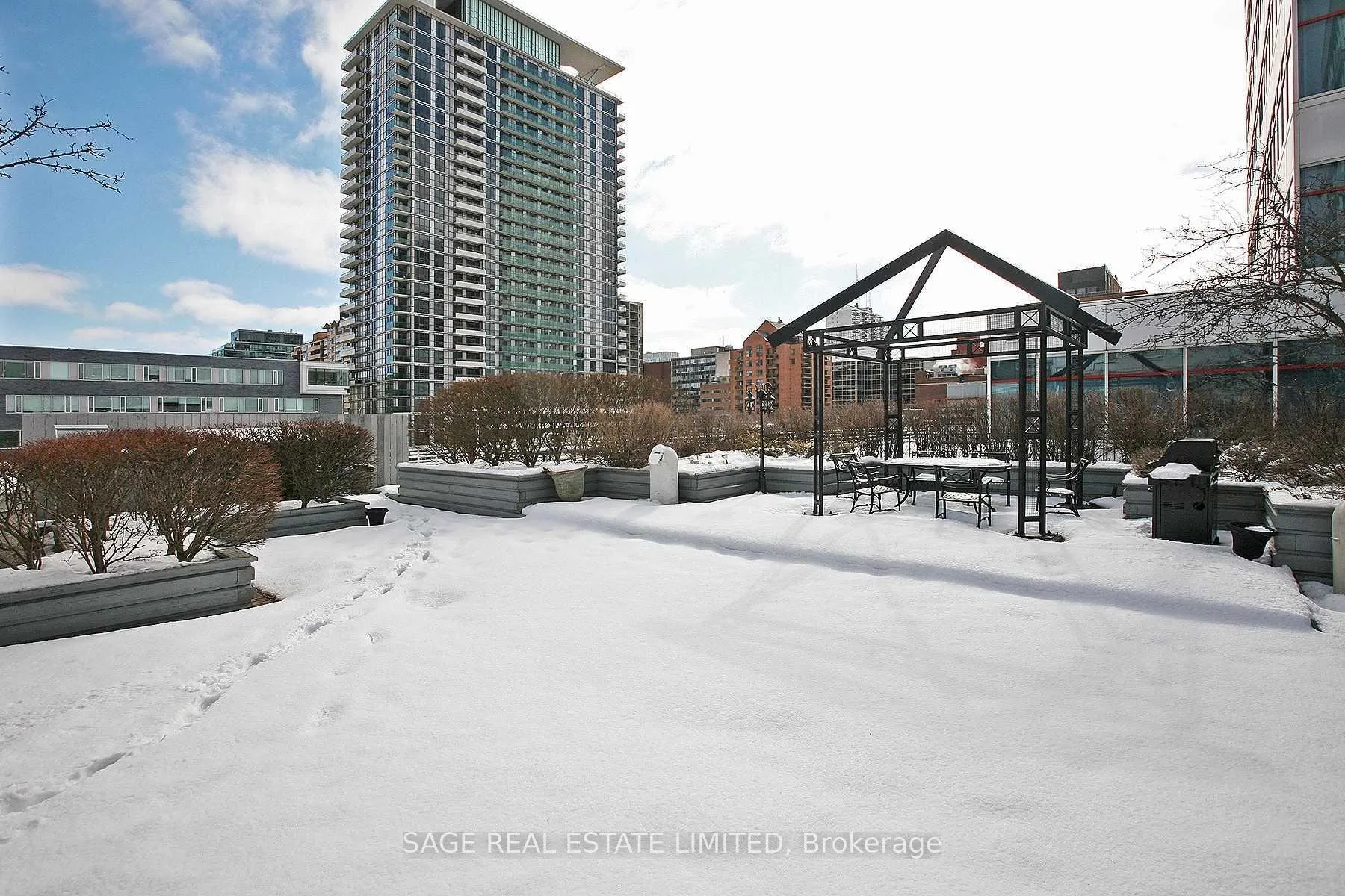 Photo 16 of Unit 705, 7 Broadway Avenue, Toronto, Mount Pleasant West — HOMEH