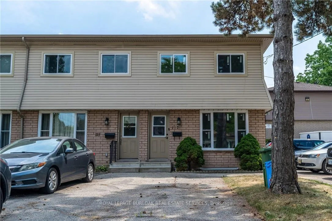 Photo 1 of Unit 16, 117 Bonaventure Drive, Hamilton, Gilbert — HOMEH