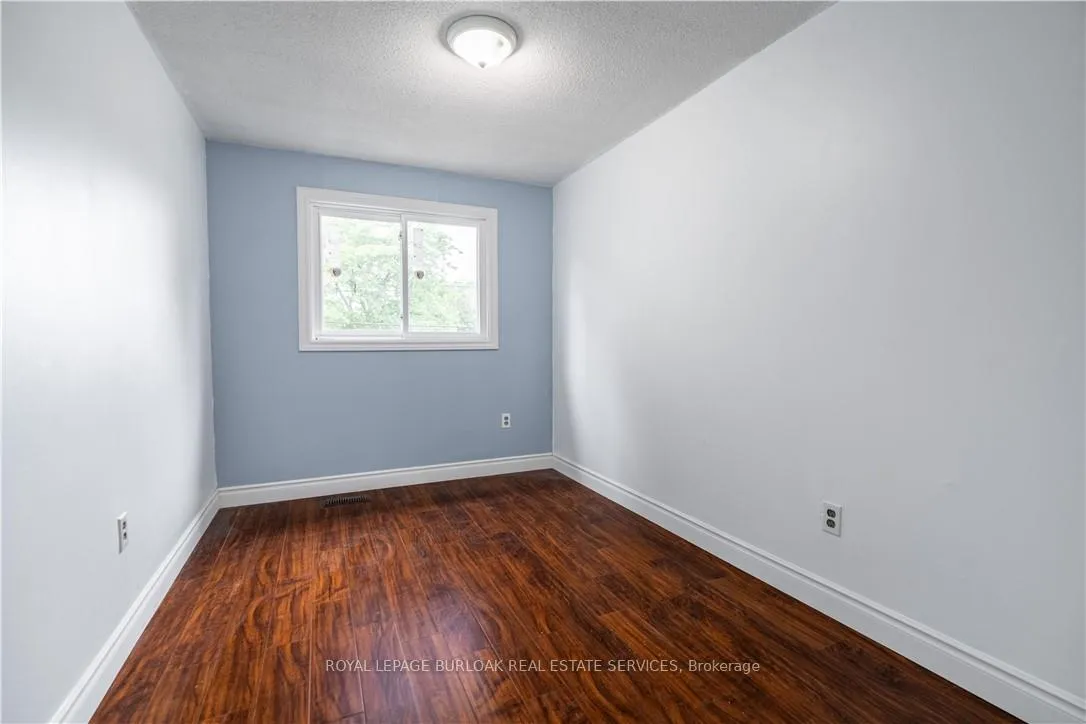 Photo 14 of Unit 16, 117 Bonaventure Drive, Hamilton, Gilbert — HOMEH