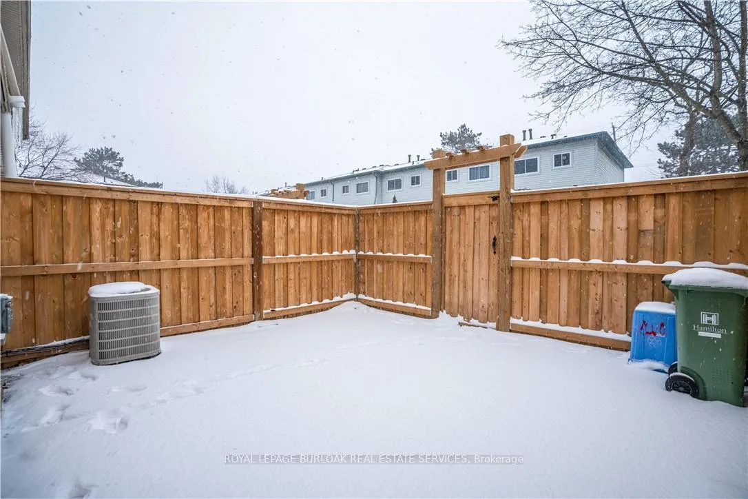 Photo 19 of Unit 16, 117 Bonaventure Drive, Hamilton, Gilbert — HOMEH